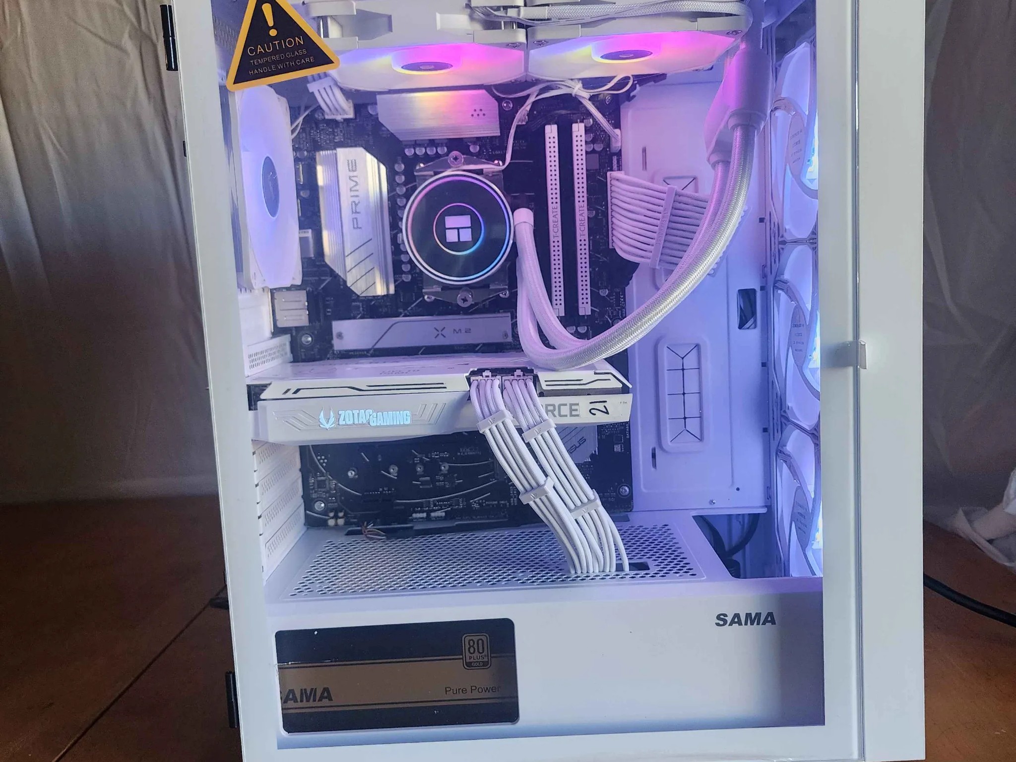 Aurora Frost ❄️✨ | Ryzen 7600x | Nvidia 3060 White | 32gb Ram | 1TB NVME 🎄🎁NEW YEARS SALE🎄🎁