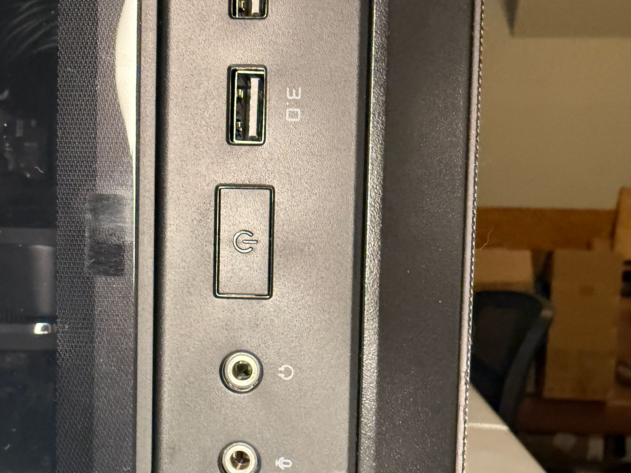 Gaming PC: Ryzen 5 3600XT, Intel ARC A750 8GB, 16GB RAM, 500GB SSD NVME
