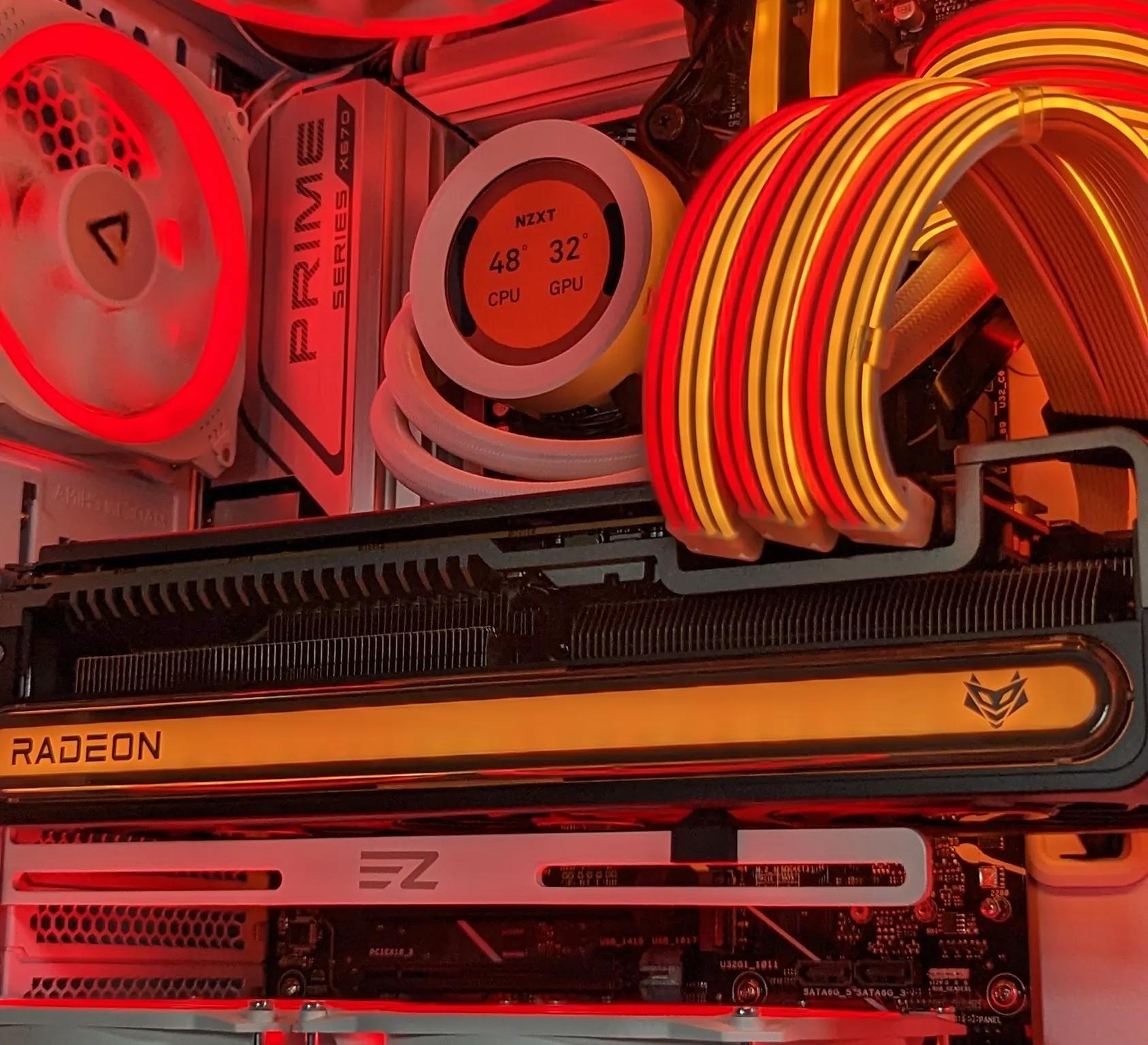 RX 7900XTX Sapphire // Ryzen 9 7900x3D // 64GB 6000Mhz DDR5 // 2TB Gen4 NVMe // WiFi