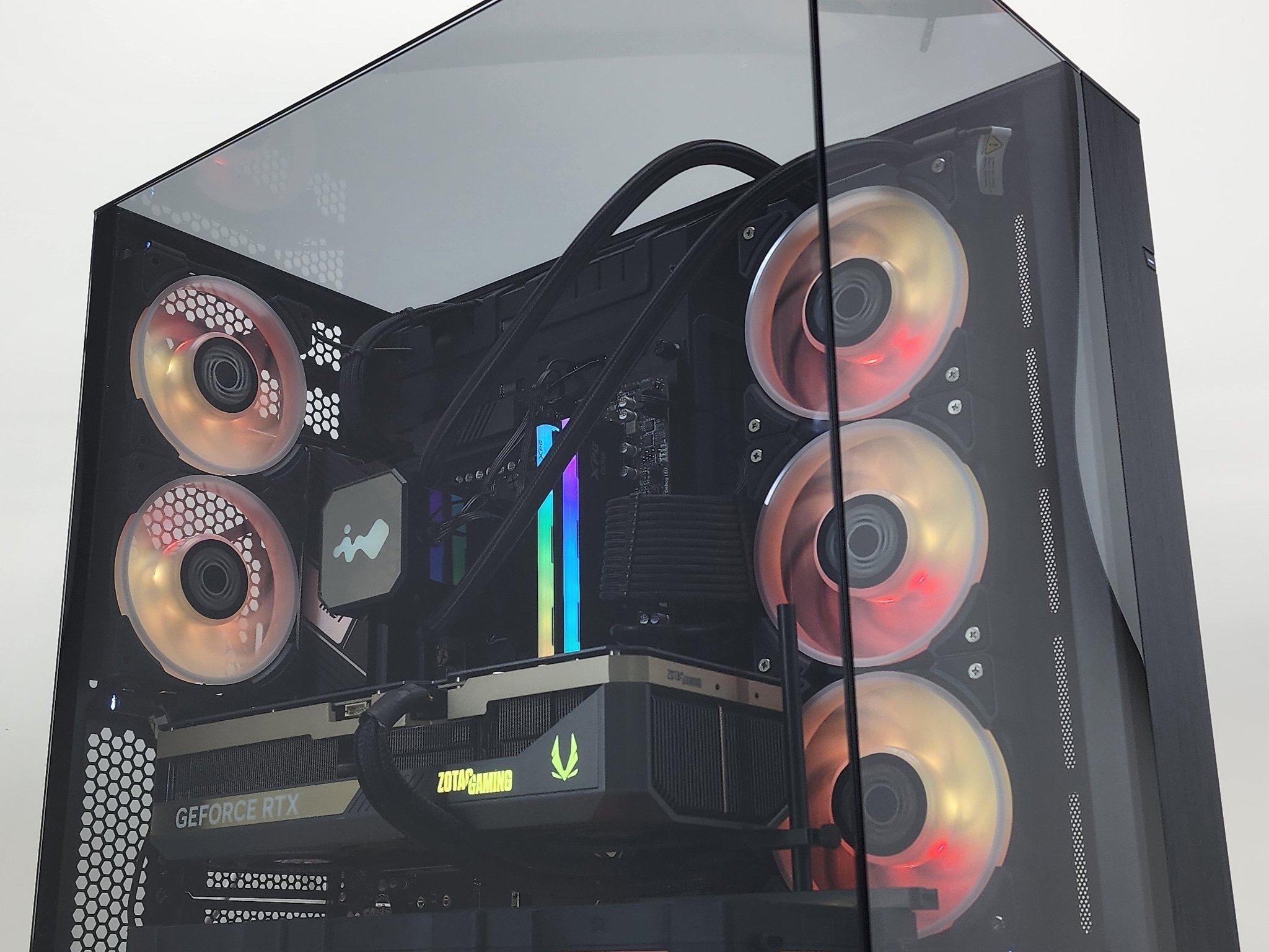 Gaming PC Ryzen 7 9700X 32GB RAM 2TB SSD RTX 5080 16GB Windows 11 Computer