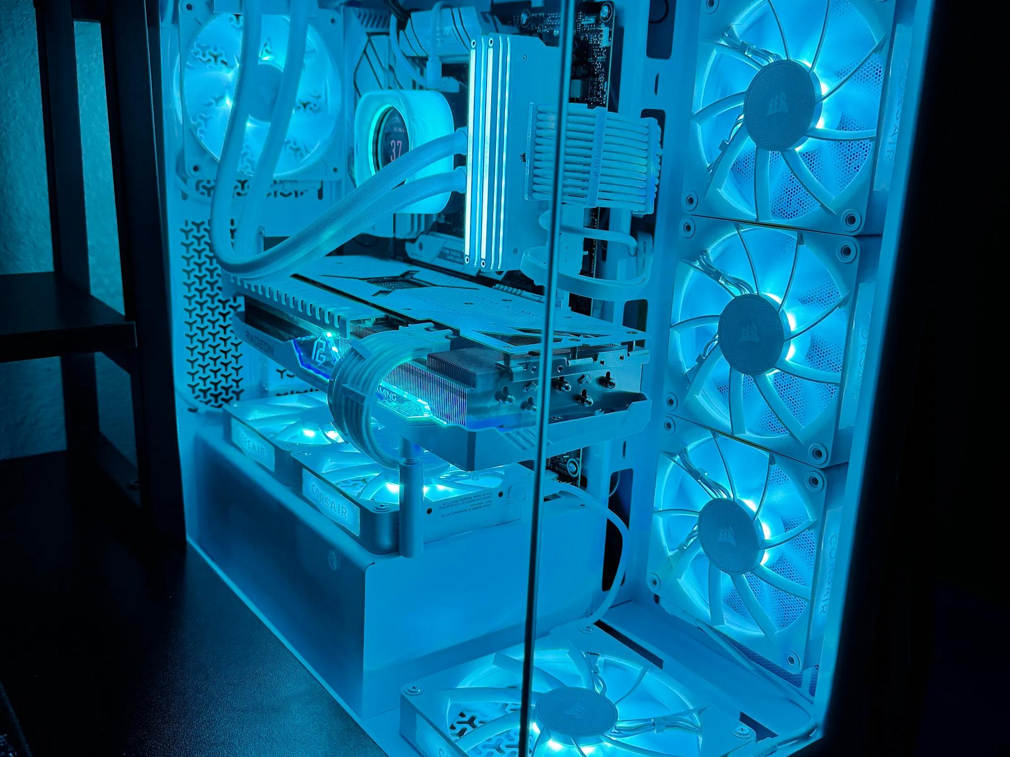 4K|7900 XT|7800X3D - Frosted Powerhouse