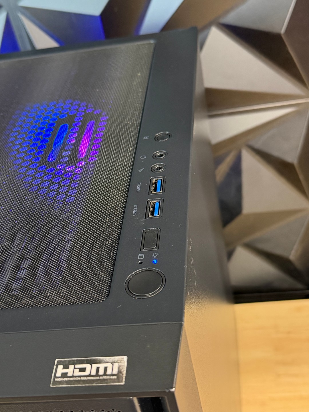 Ryzen 5 3600 | Nvidia GTX 1660 Super 6GB | 16GB RAM | SSD | Wi-Fi