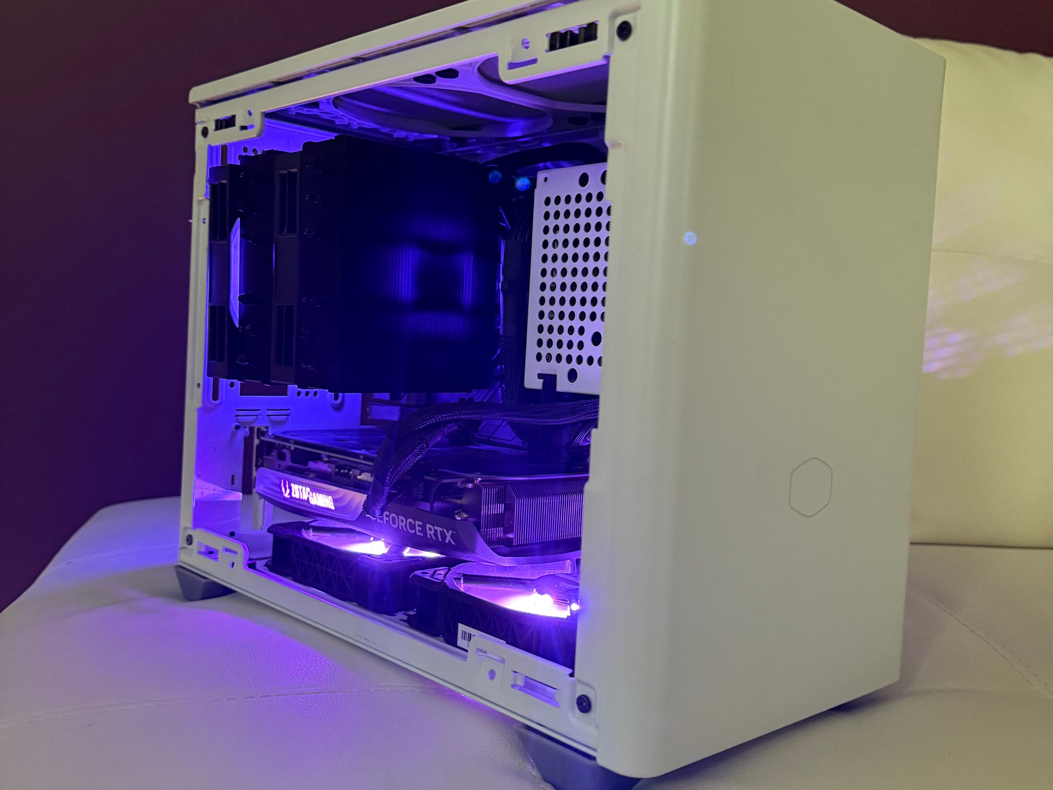 Custom itx Gaming PC (i7-12700kf, Rtx 4070 12gb)