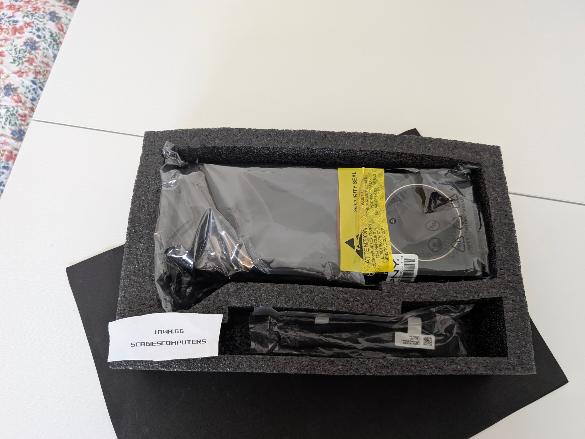 PNY NVIDIA RTX PRO 6000 Blackwell MAX-Q