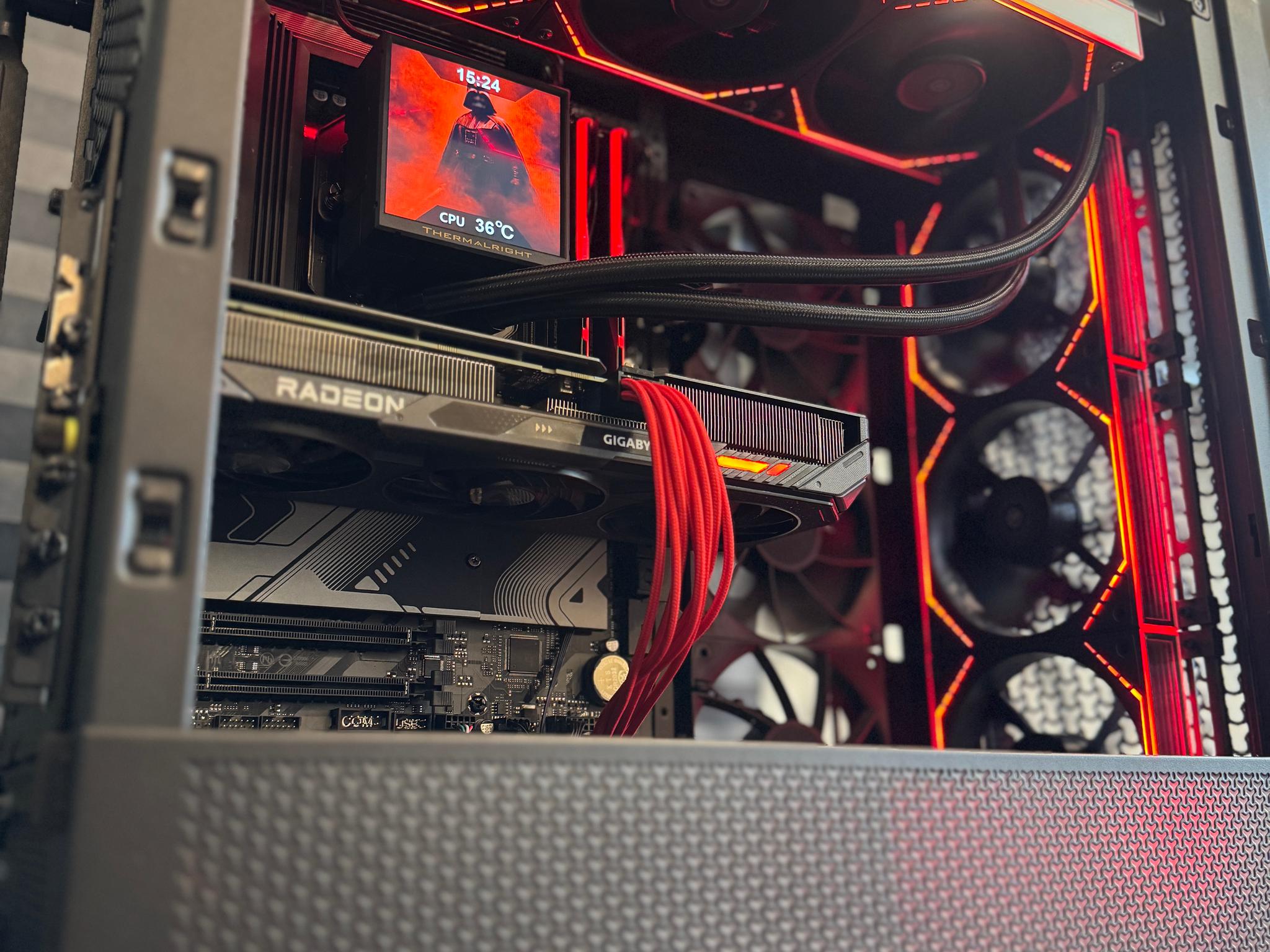 9060t 16gb, 32gb DDR5, 7600x Gaming pc