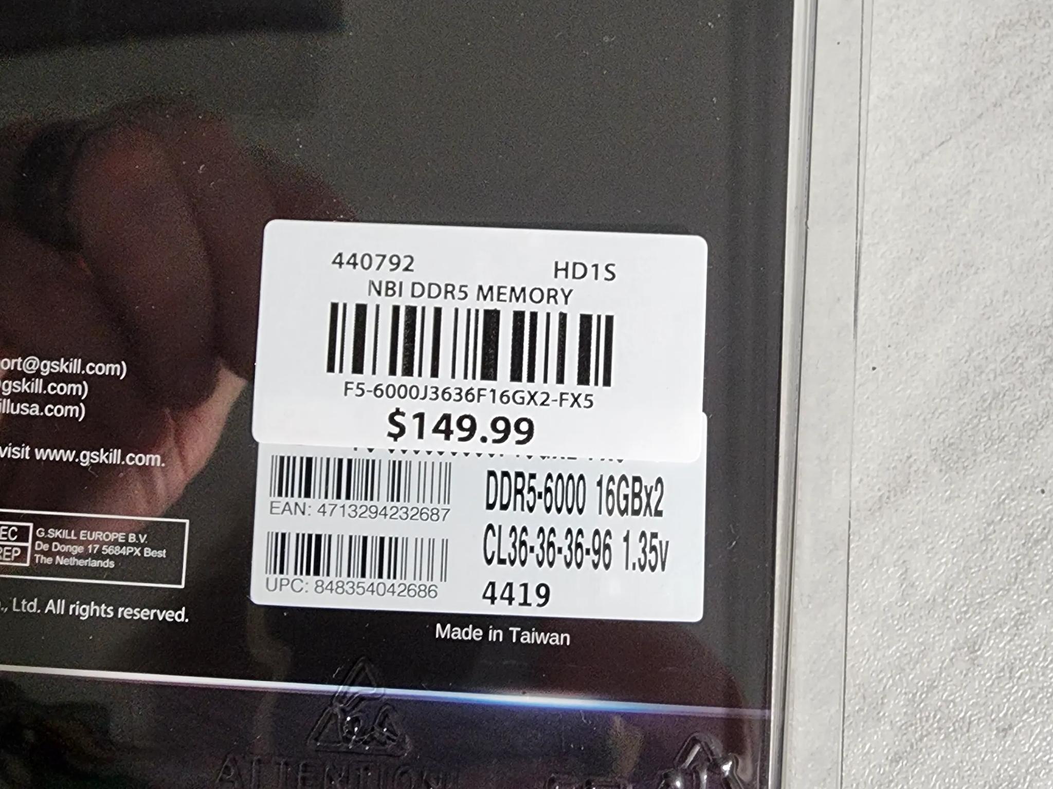 Gigabyte Auros B650 Elite AX Ice, ryzen 9700x, 32gb Gskill DDR5 6000 MHz combo