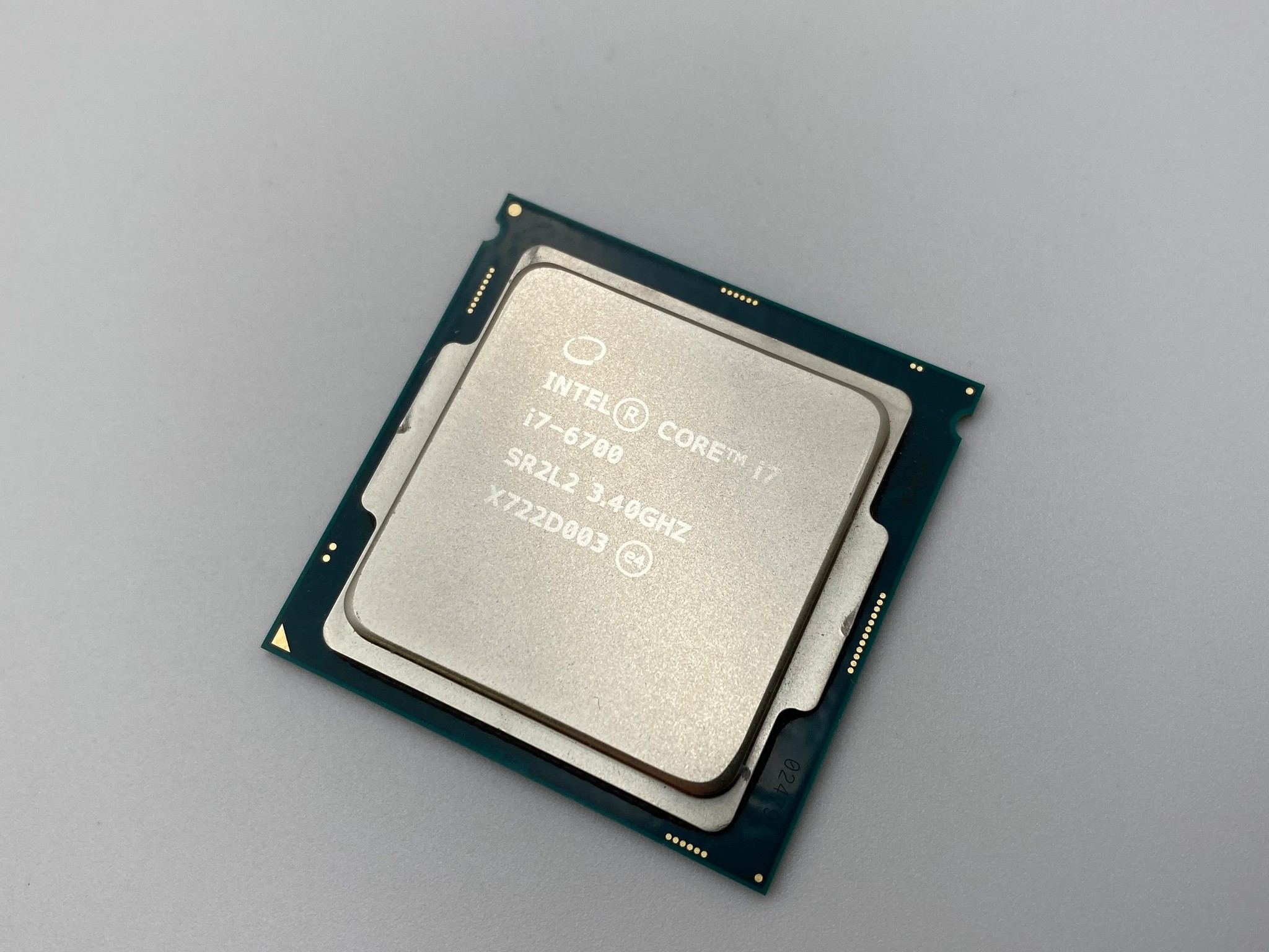 Intel Core i7-6700 Processor (3.40 GHz, 4 Cores, LGA 1151) - SR2L2