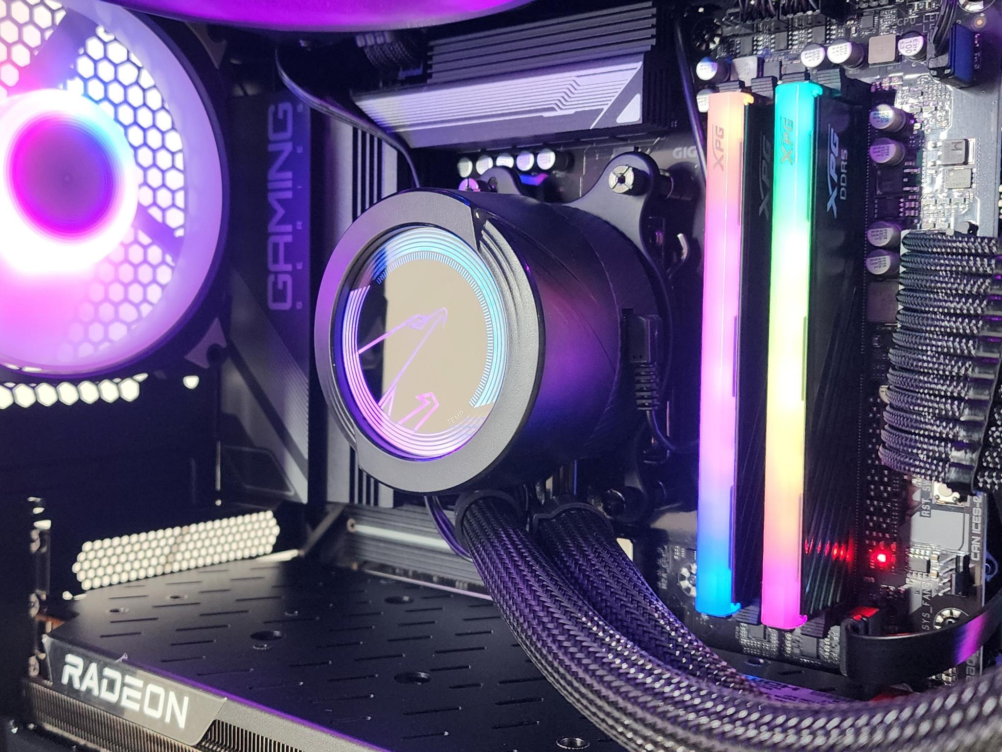 Gaming PC Ryzen 7 7700 32GB RAM 2TB SSD RX 7700 XT 12GB Windows 11 Computer