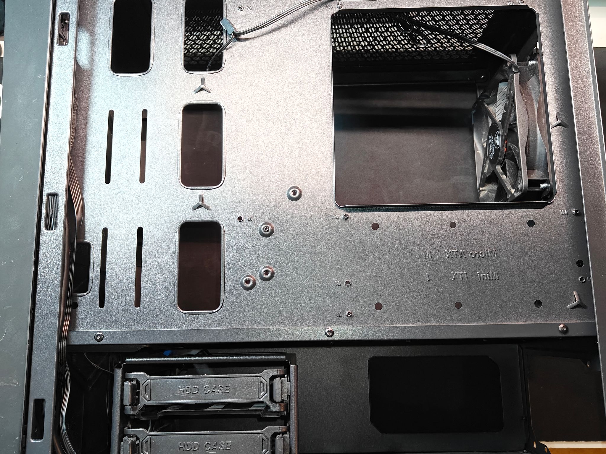 Cougar MG130-G mATX Case - Tempered Glass Side Panel - Black