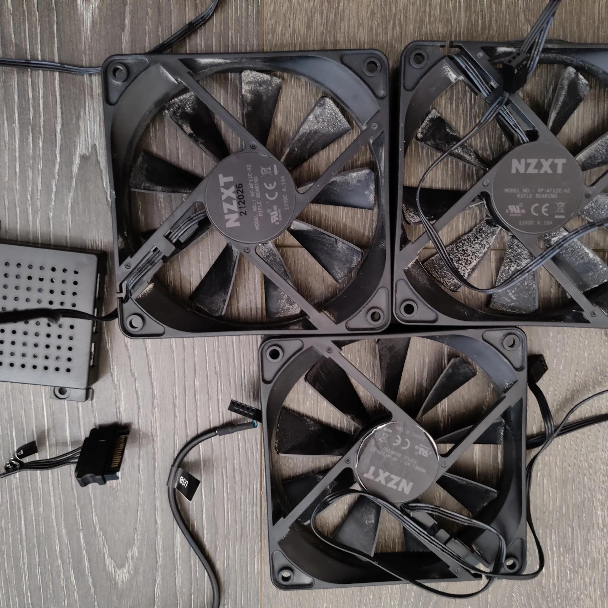NZXT 120mm case fans 3pk with controller