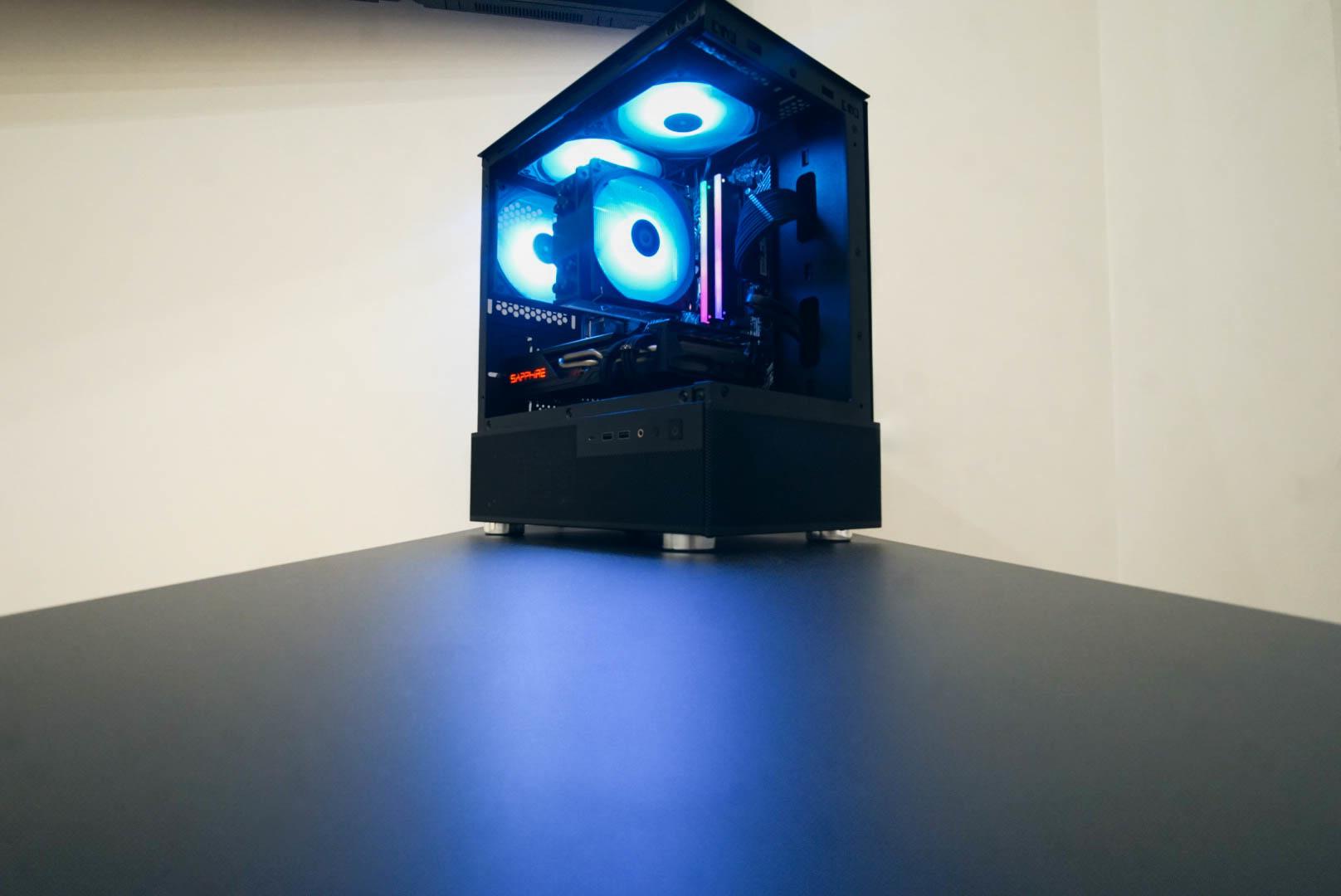 RX 5700XT|R5 5500| 32GB DDR4|1TB SSD|