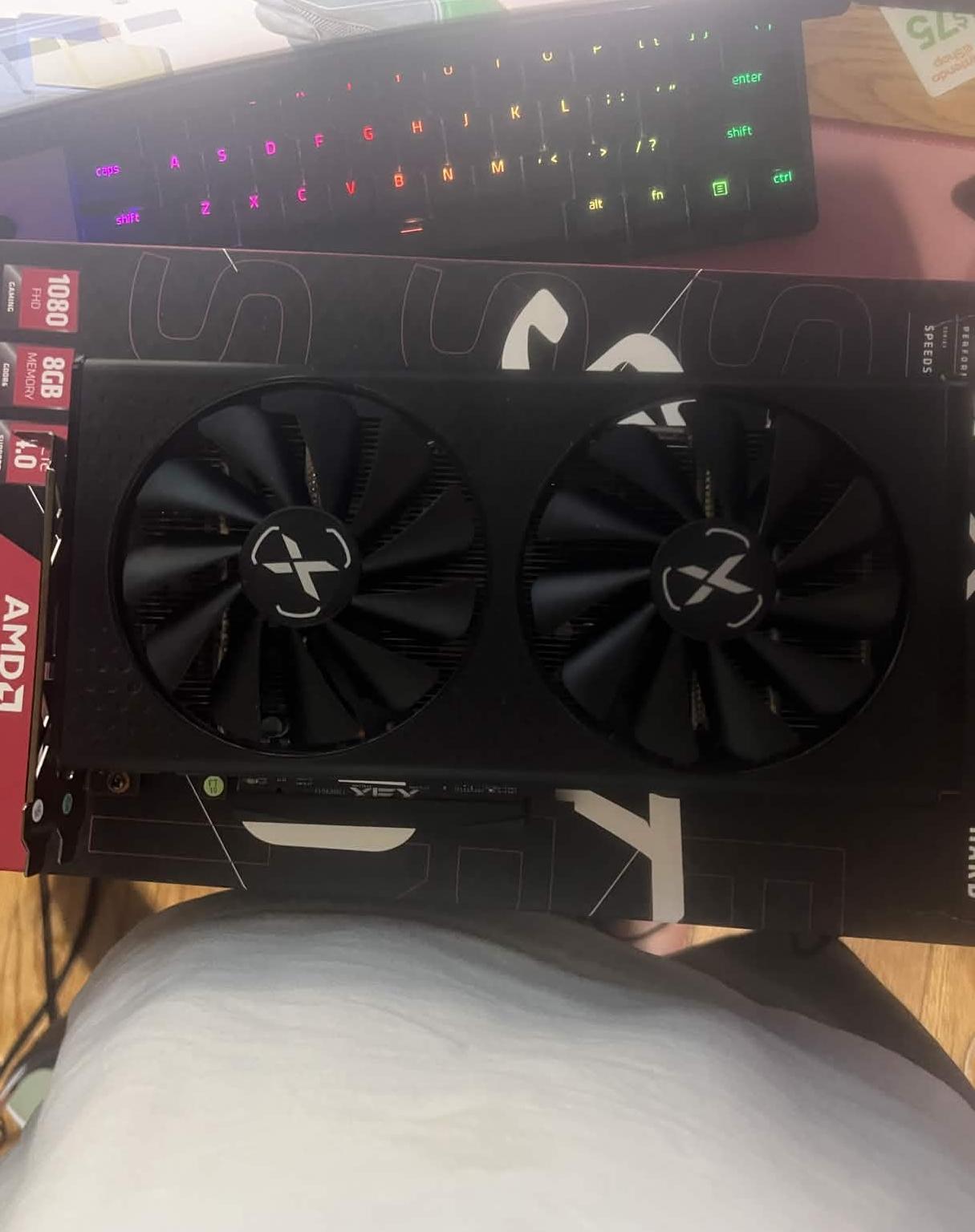 XFX Speedster SWFT 210 Radeon RX 6600
