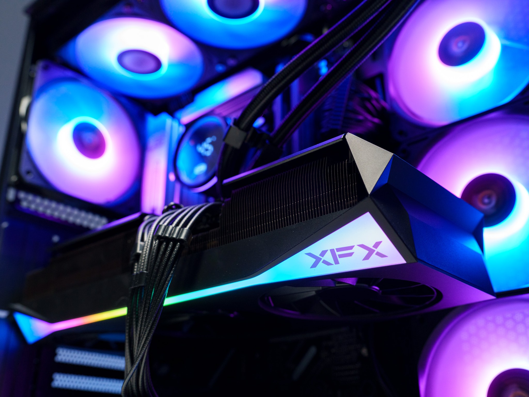 7800X3D + 9070 XT Gaming PC | 32GB DDR5 | 2TB m.2 drive | 850W 80+ Gold PSU