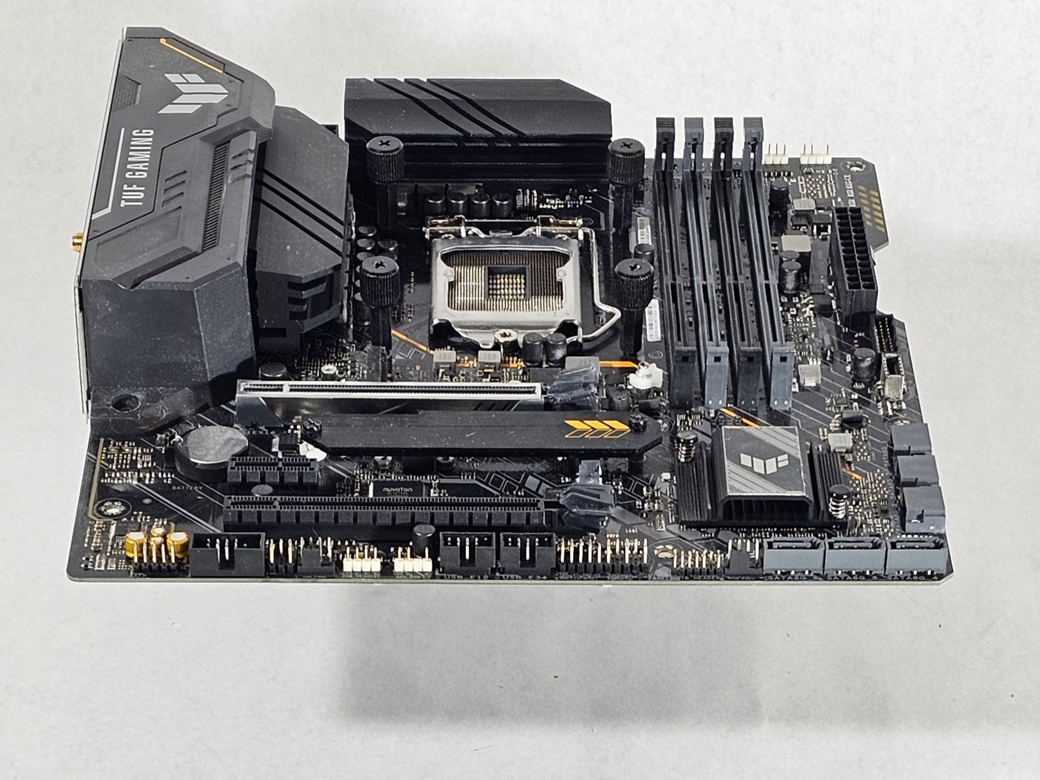 B560 Plus WiFi LGA1200 ASUS TUF GAMING mATX Motherboard