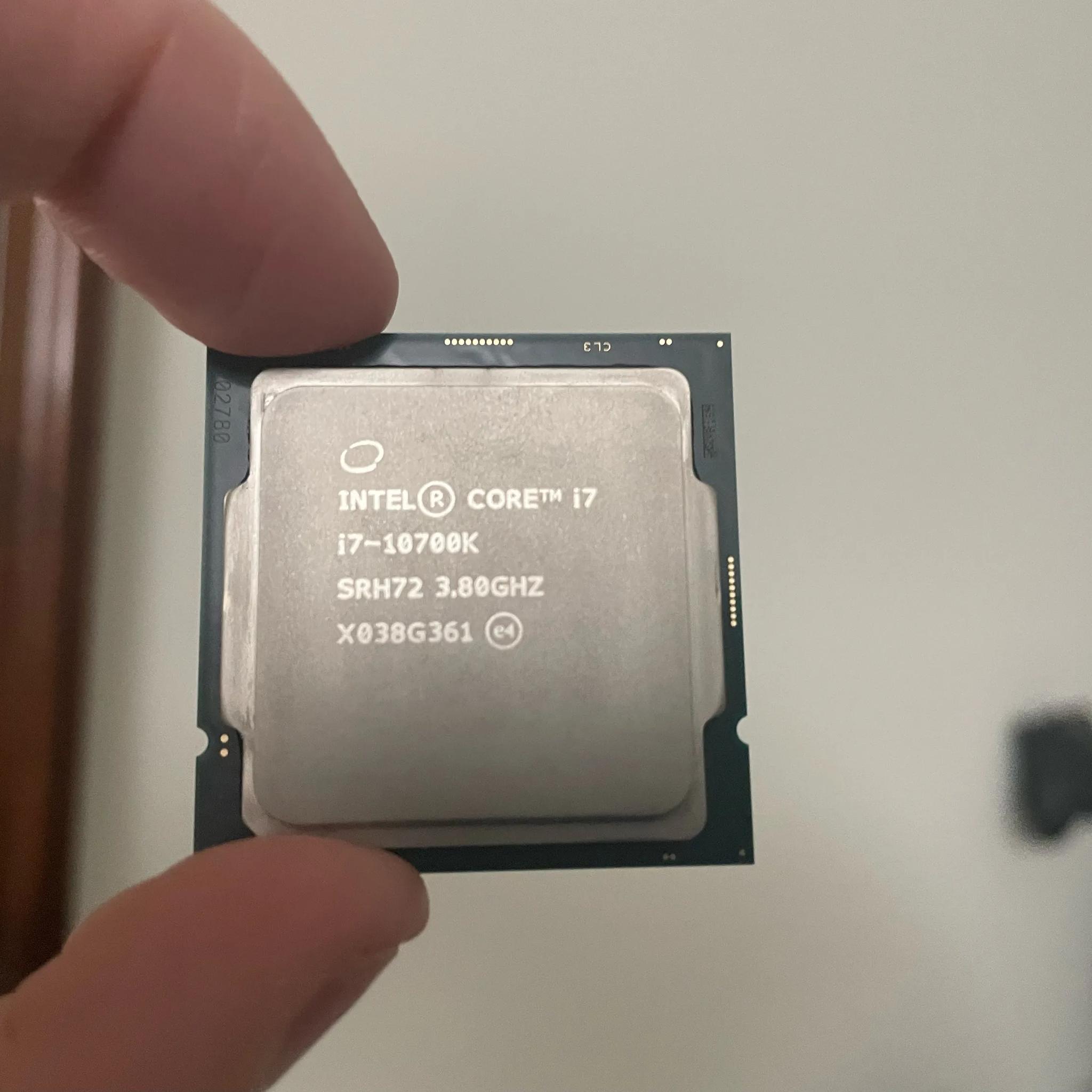 Intel Core i7-10700K Processor (With Manual)!