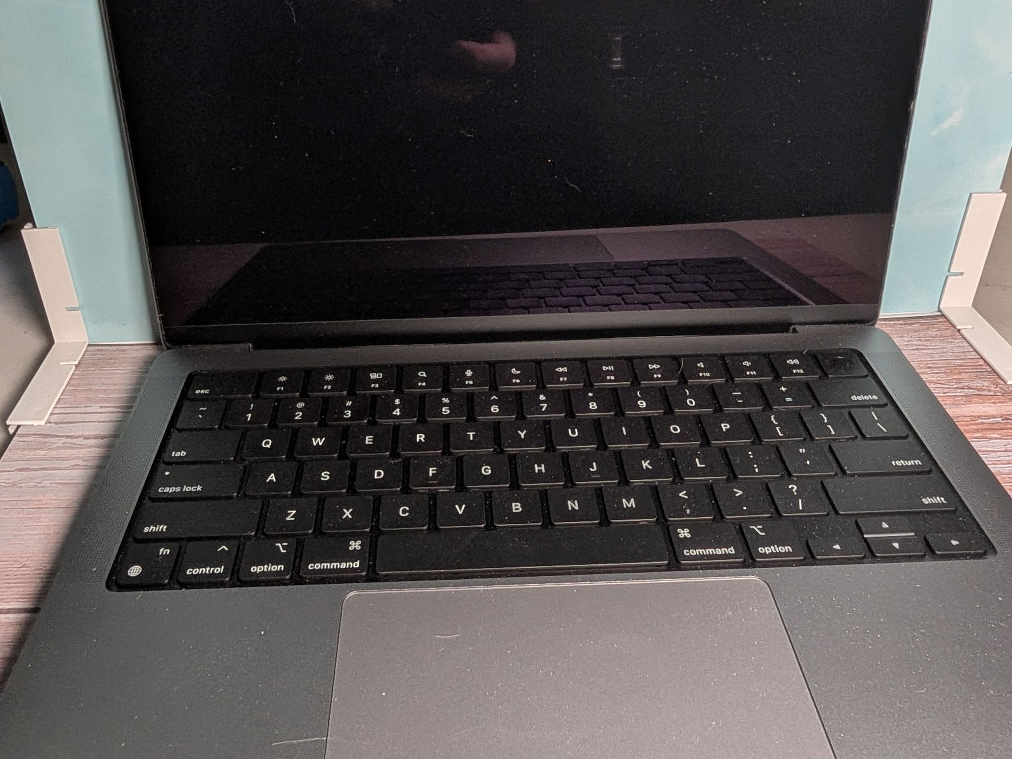 Apple MacBook Pro 14-inch (M2 Pro, 16GB RAM, 512GB SSD) - Space Gray