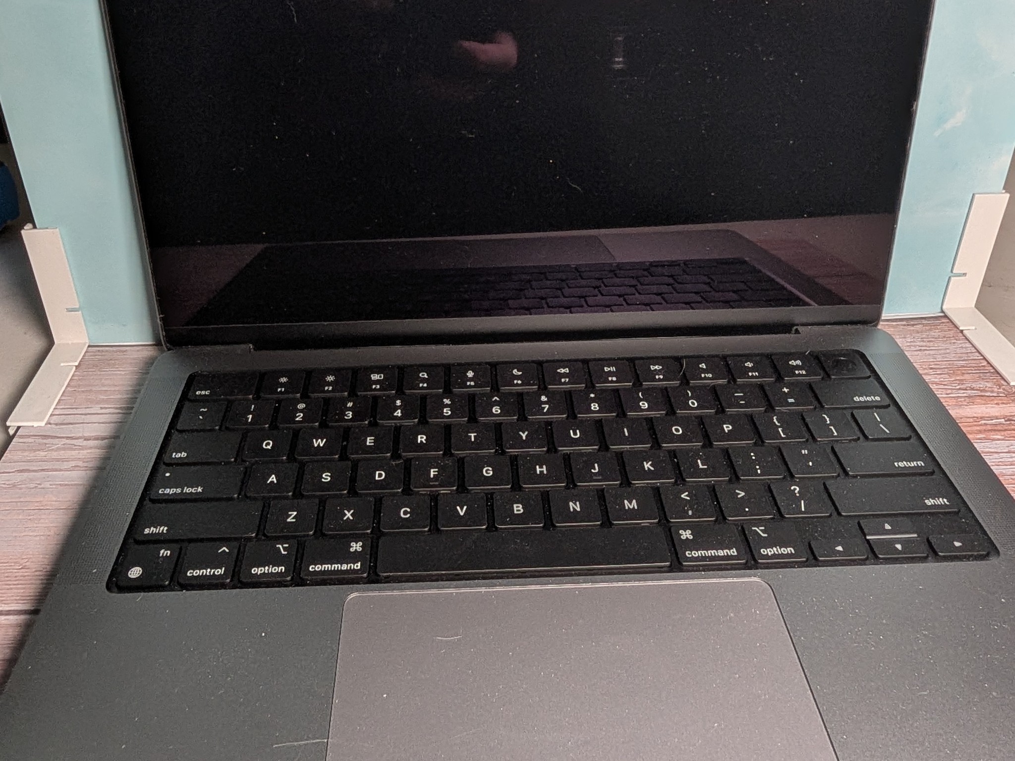 Apple MacBook Pro 14-inch (M2 Pro, 16GB RAM, 512GB SSD) - Space Gray