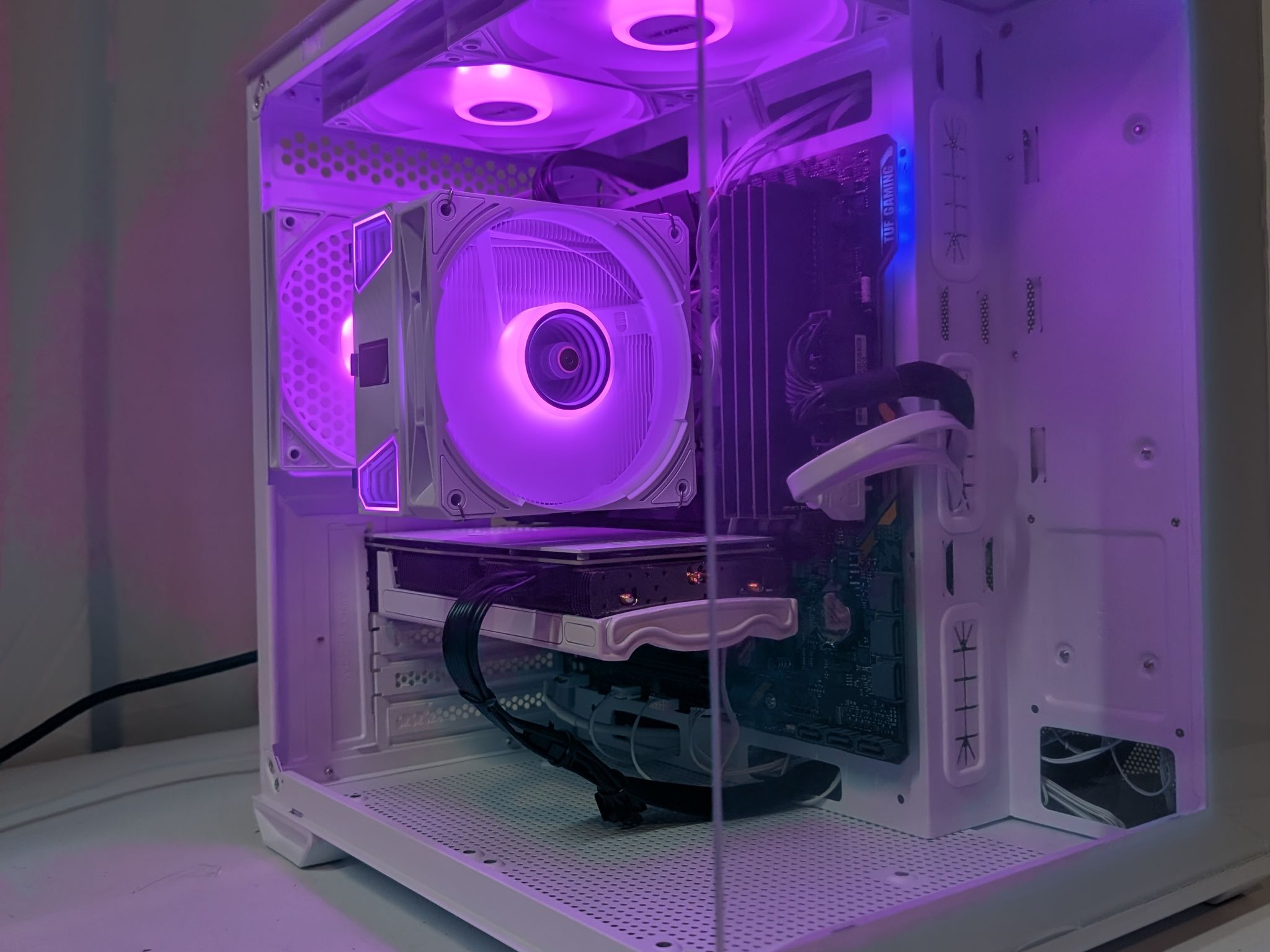 3060 | I7 9700F | 32GB DDR4 | 500W 80+ Bronze | 500GB NVME