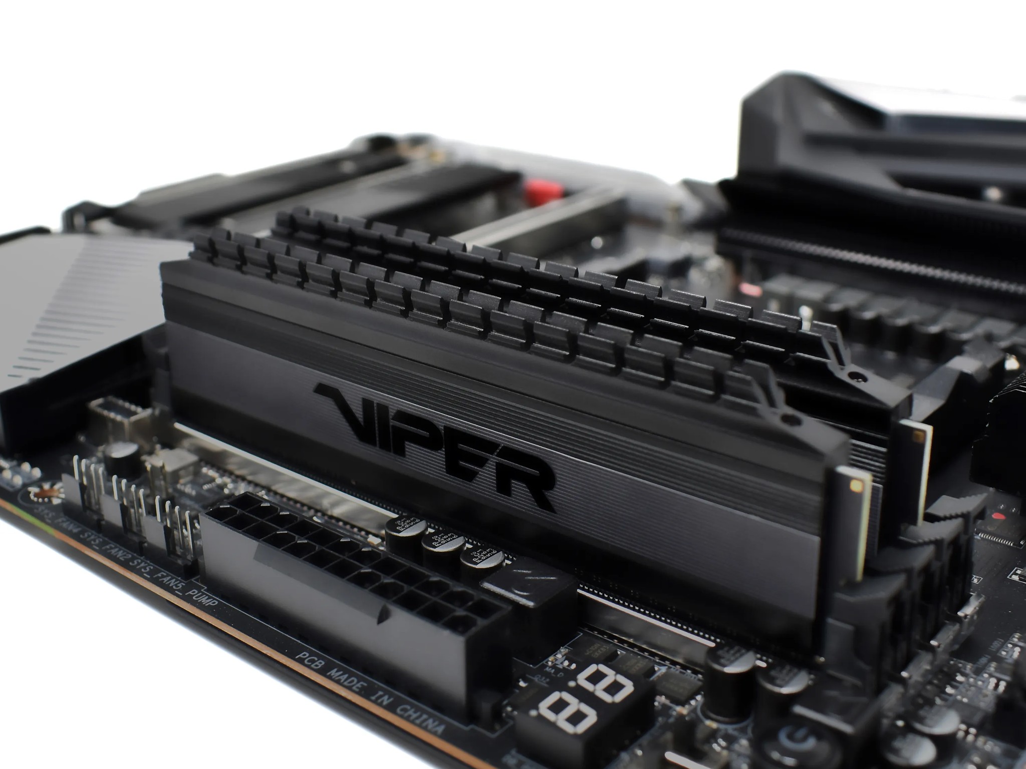 Patriot Viper 4 Blackout Memory Modules PVB48G320C6K 8GB Total  PC4-25600 (3200 MHz)