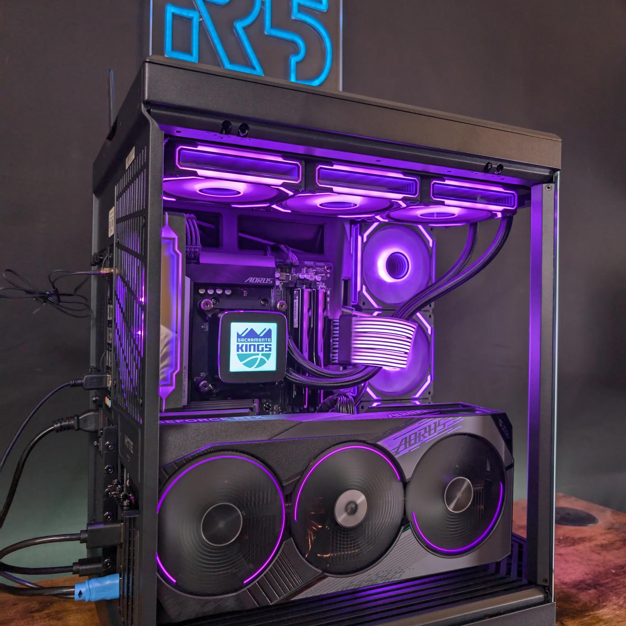 RTX 4090 // Ryzen 9 7950x3D // 64GB DDR5 // 2TB Samsung 990 Pro // WiFi