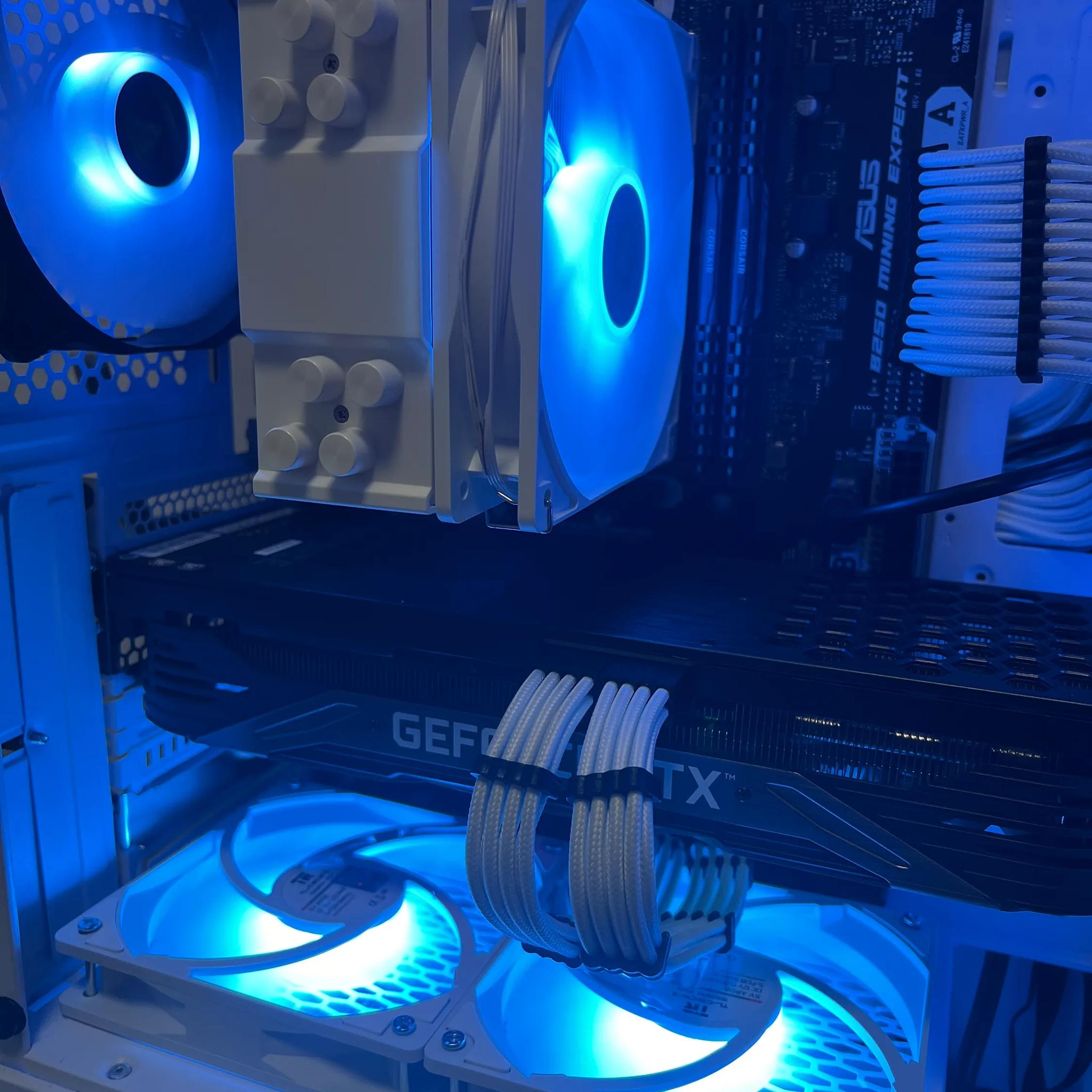 🥶🧊Frosty🥶🧊 | RTX 3070 Mid-Range PC | Intel Core i7 | 16GB RAM | 1TB SSD | Windows 11 Pro