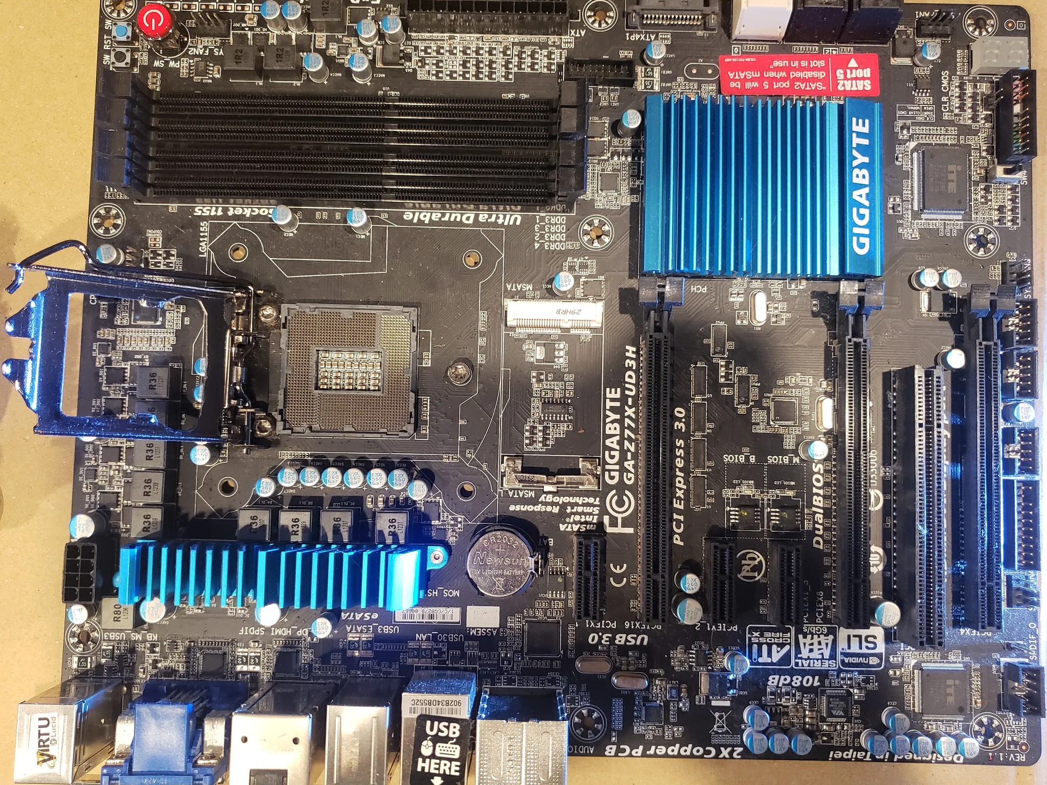 Gigabyte GA-Z77X-UD3H (rev. 1) LGA1155 (Tested and Working)