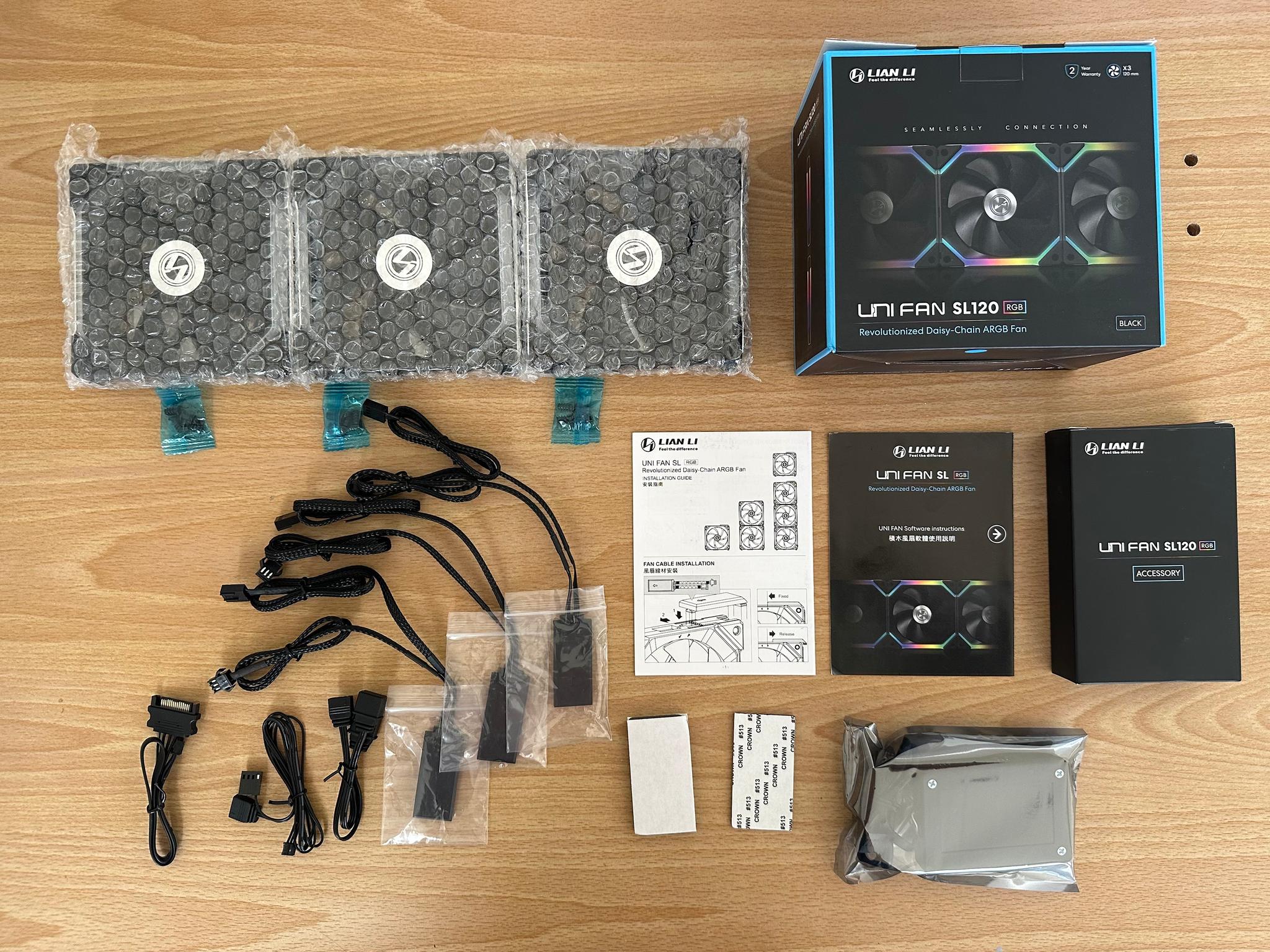 Lian Li UNI Fan SL120 3 Pack with hub