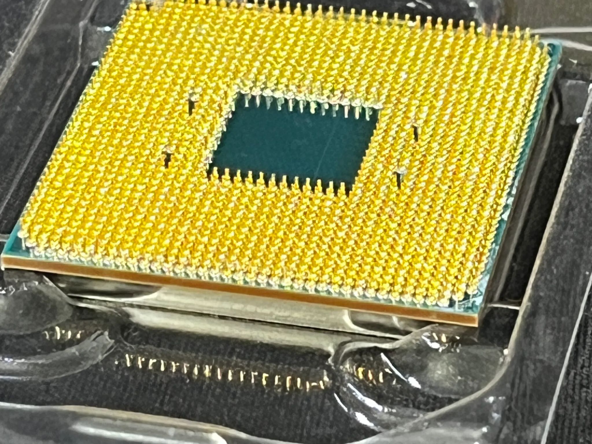 AMD Ryzen 7 5800X3D - 8-core processor with 3D V-Cache