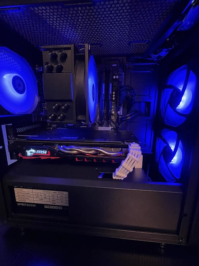 Rgb gaming pc ryzen 5 and RX 580