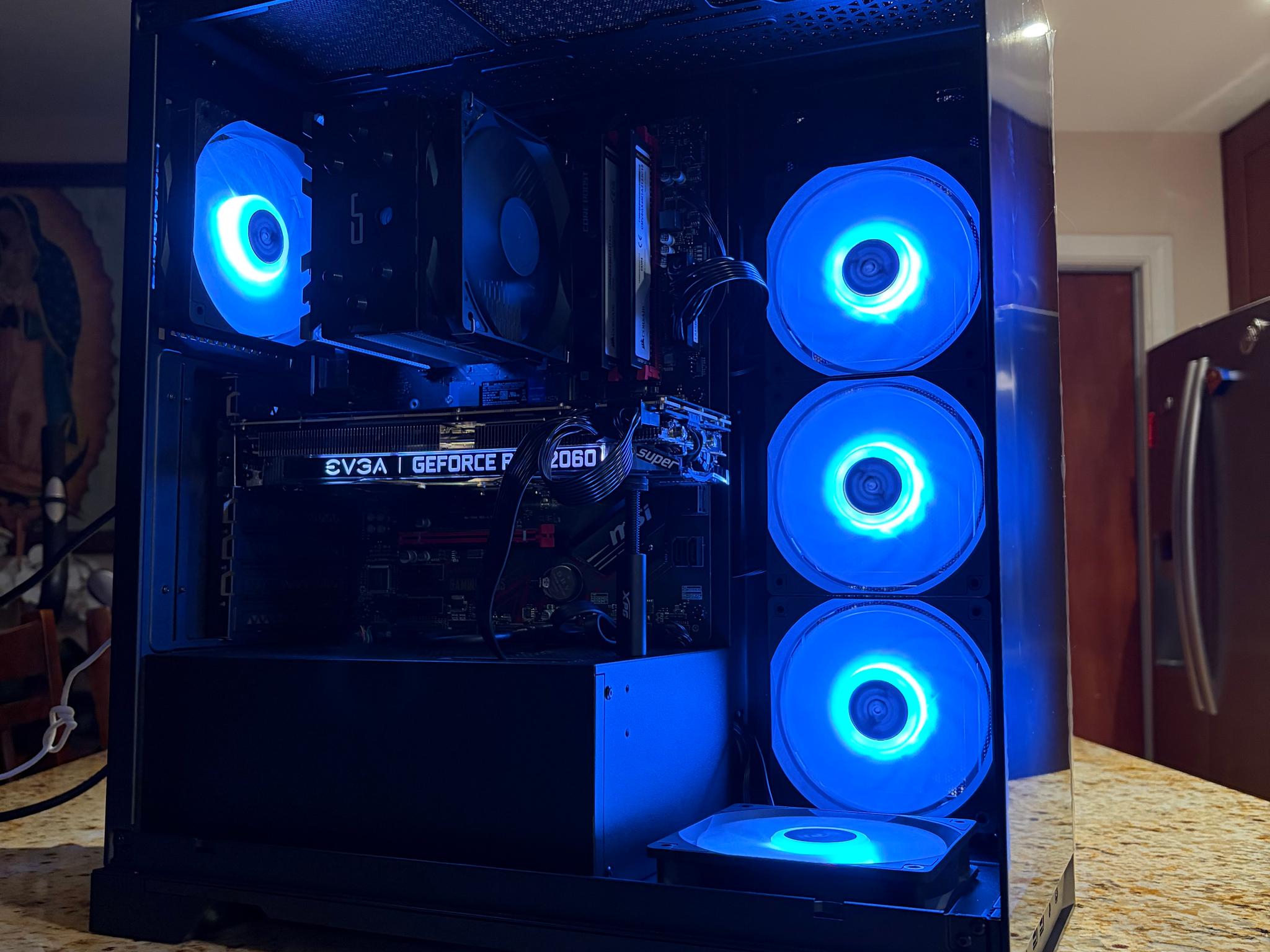Black Gaming PC | RTX 2060 SUPER 8GB | RYZEN 7 PRO 2700 | 16GB RAM | 1TB SSD