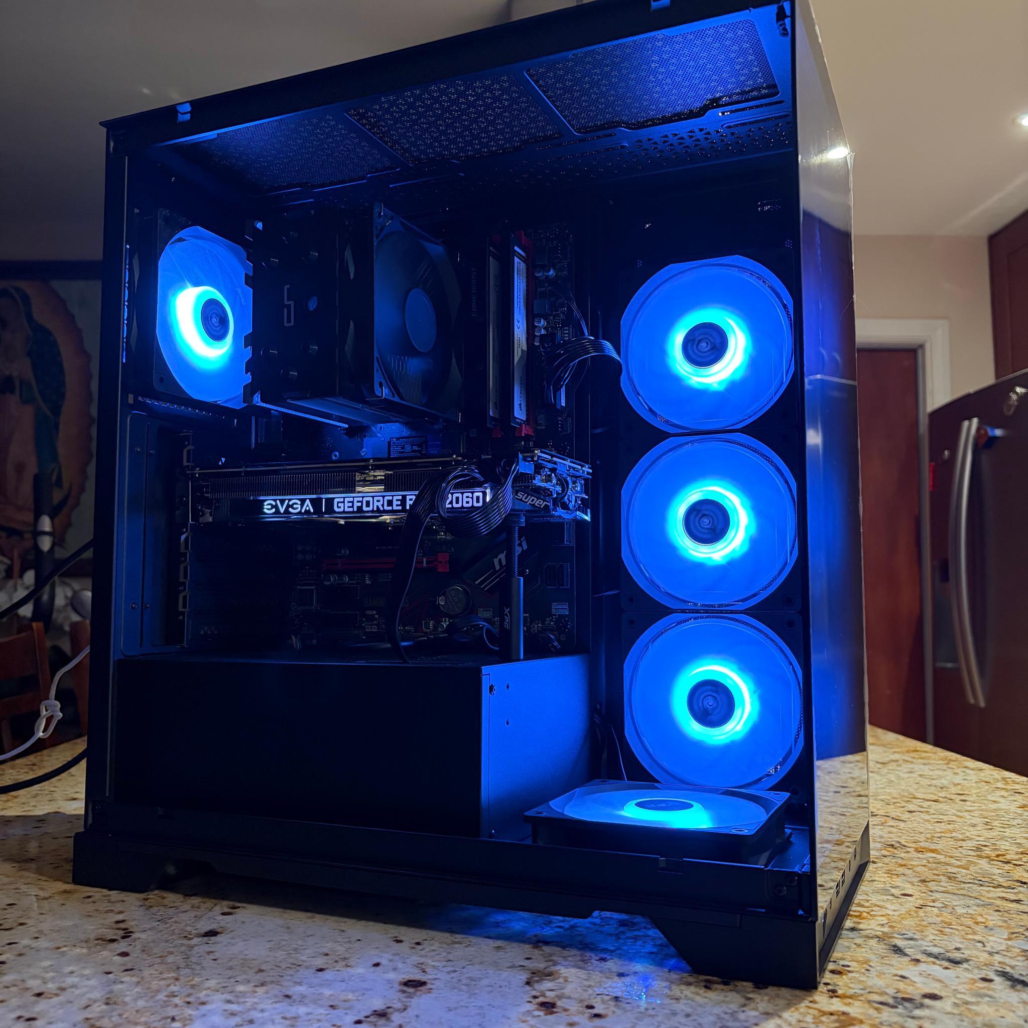 Black Gaming PC | RTX 2060 SUPER 8GB | RYZEN 7 PRO 2700 | 16GB RAM | 1TB SSD