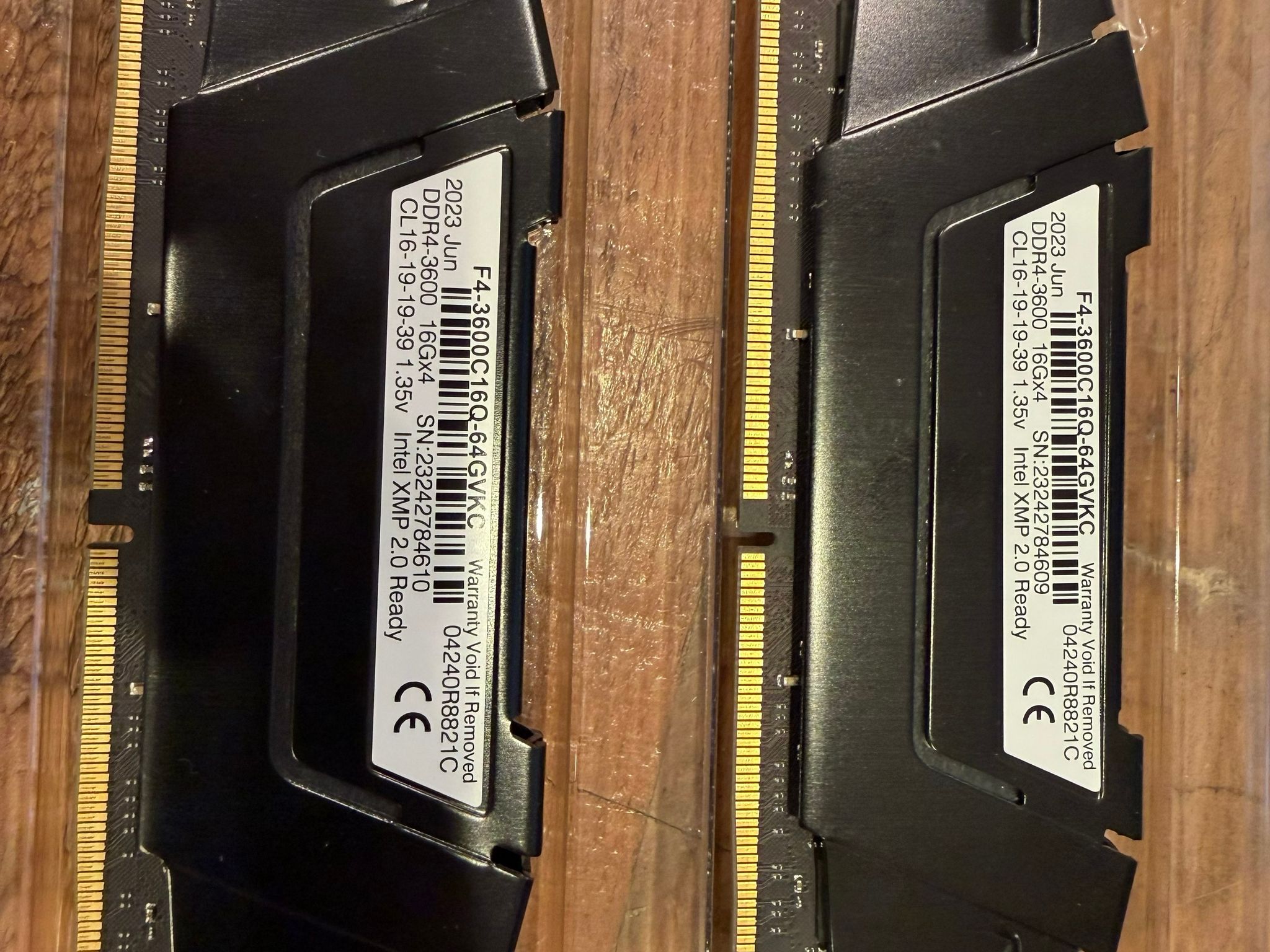 G.Skill Ripjaws V DDR4-3600 16GB x 4 CL 16-19-19-39 1.35V