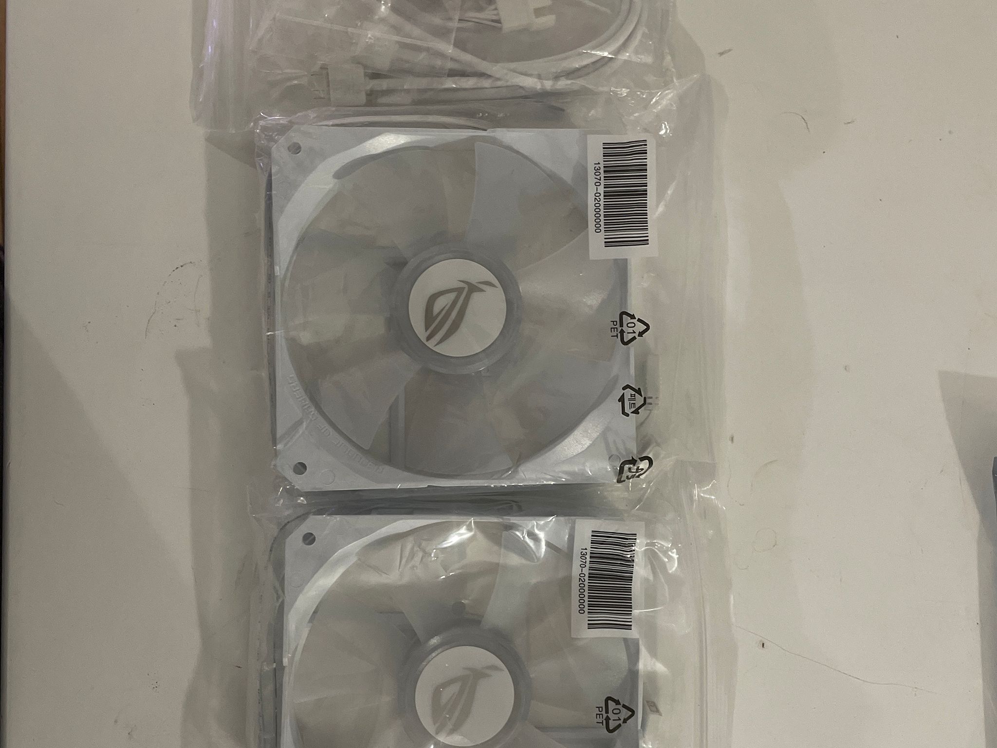 White Asus ROG 120mm RGB Fans 
