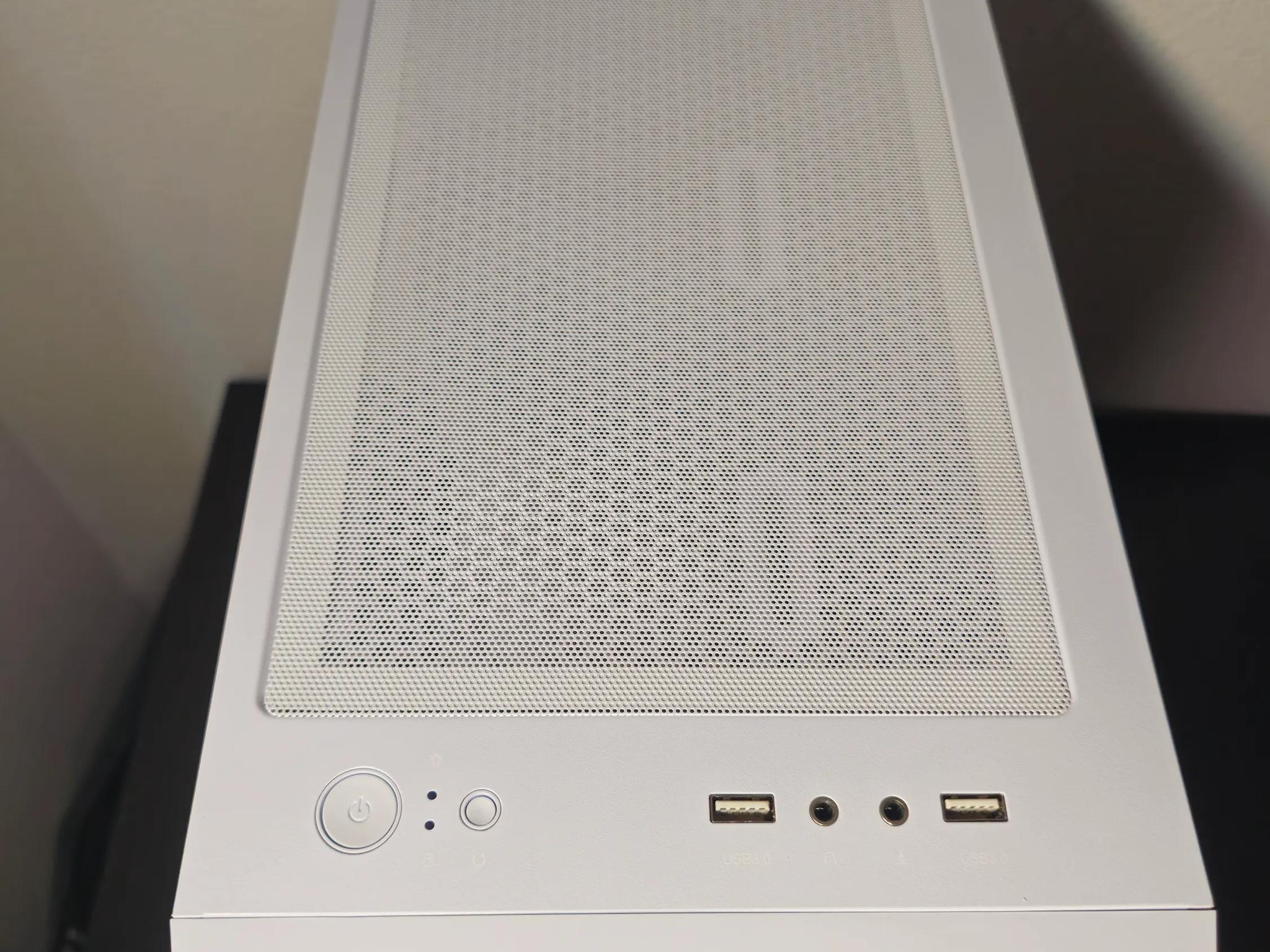 Aurora 1080p // RTX 2060 6GB // Ryzen 5 5500 // 16GB DDR4 // 1TB SSD