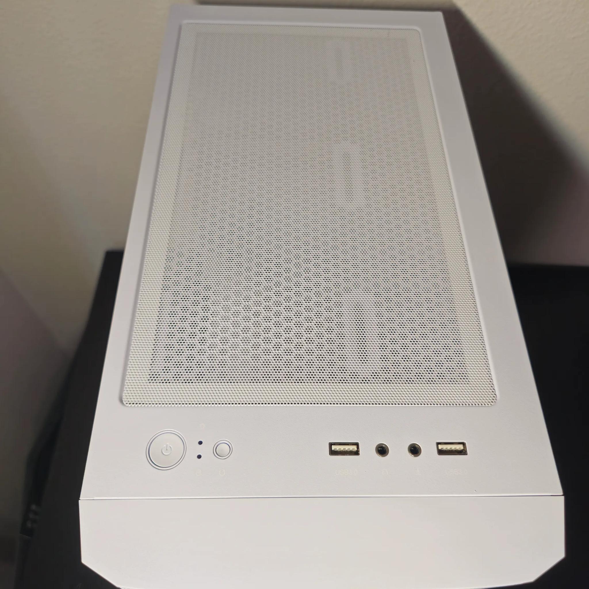 Aurora 1080p // RTX 2060 6GB // Ryzen 5 5500 // 16GB DDR4 // 1TB SSD