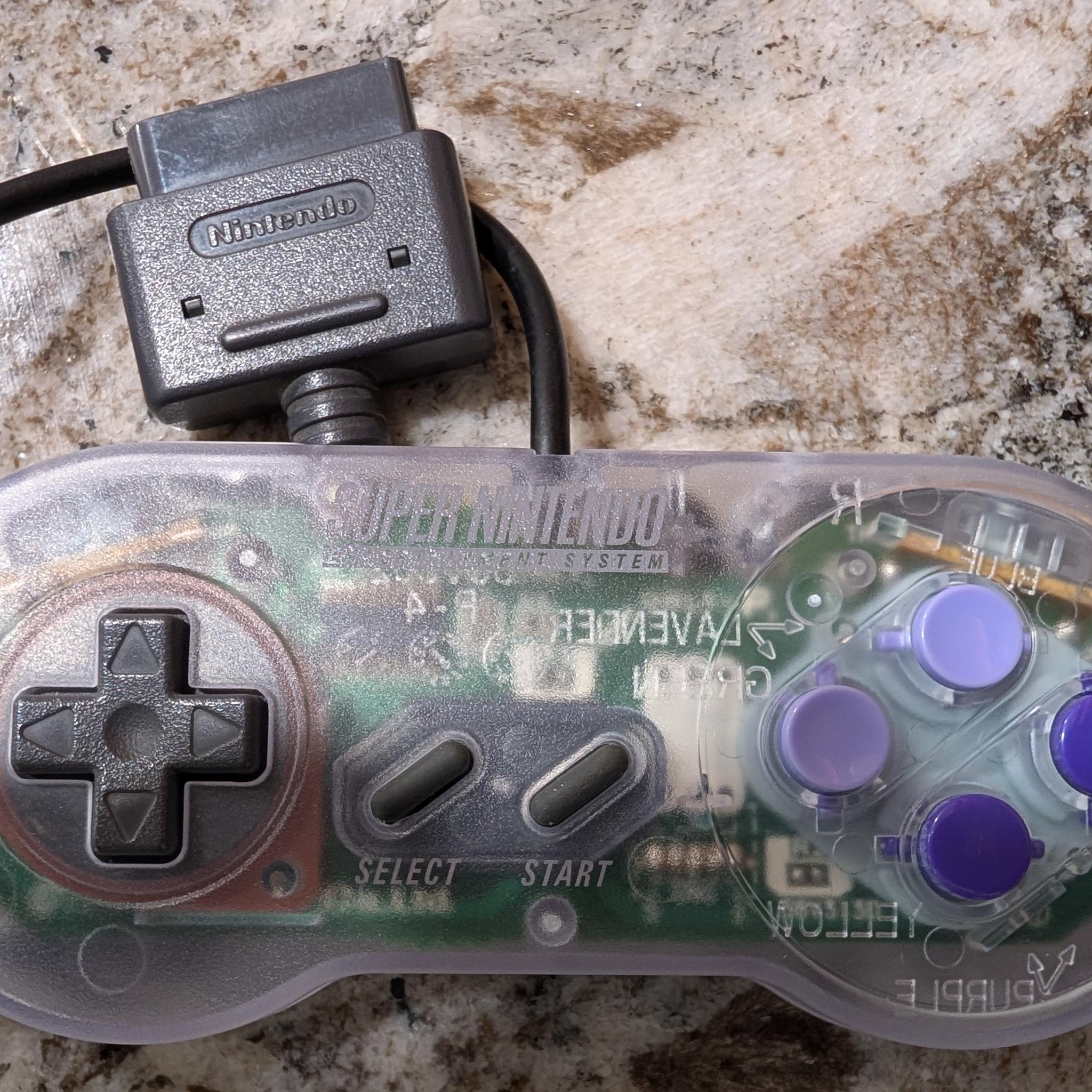Super Nintendo SNES 1CHIP-01 Console, SMW Game, Controller, OEM AC/AV Bundle