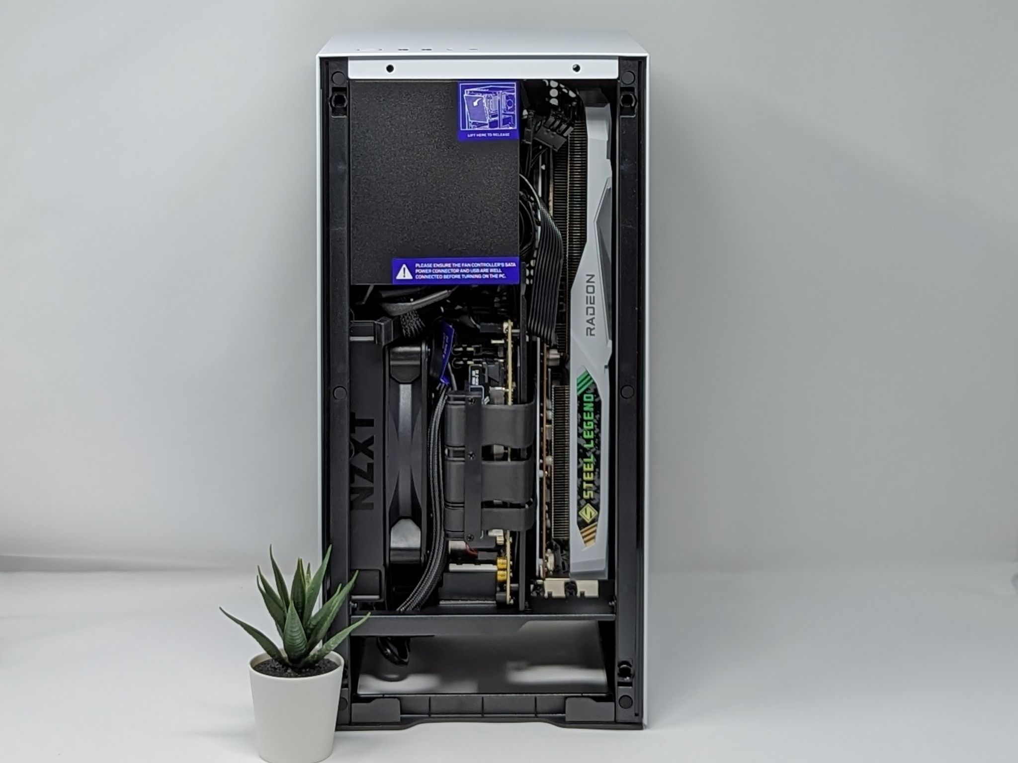 NZ Sleeper | AMD RX 6650 XT | Ryzen 5 5600X | 16gb RAM | MSI M461 1TB NVMe SSD