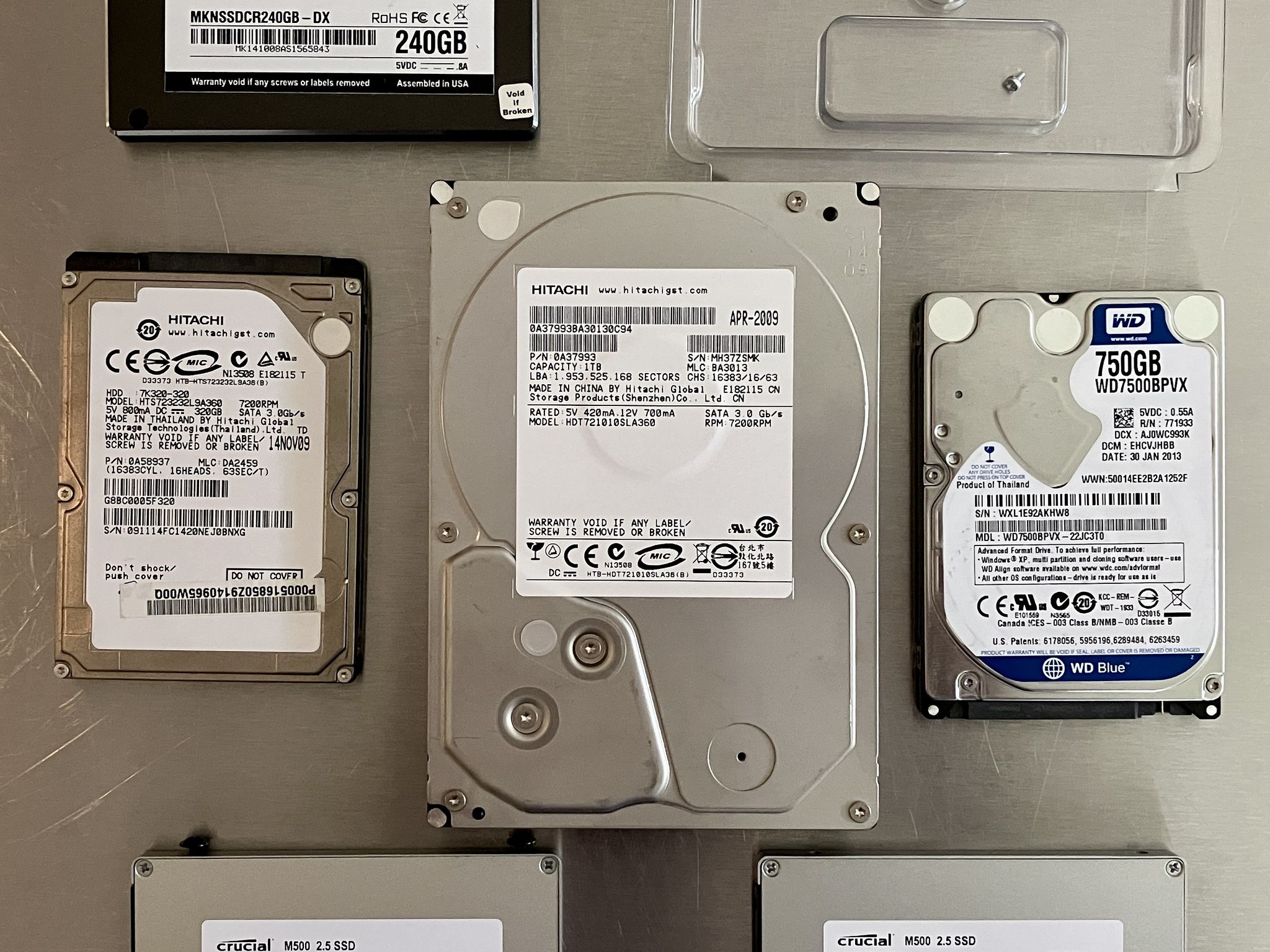 Lot of Storage Drives (NVME, SSD, HHD) 4 TB