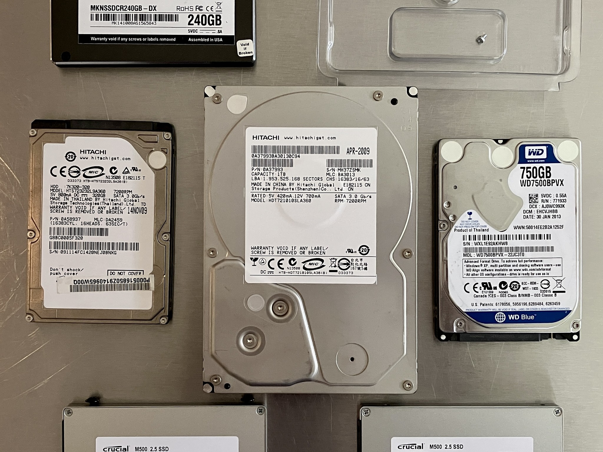 Lot of Storage Drives (NVME, SSD, HHD) 4 TB