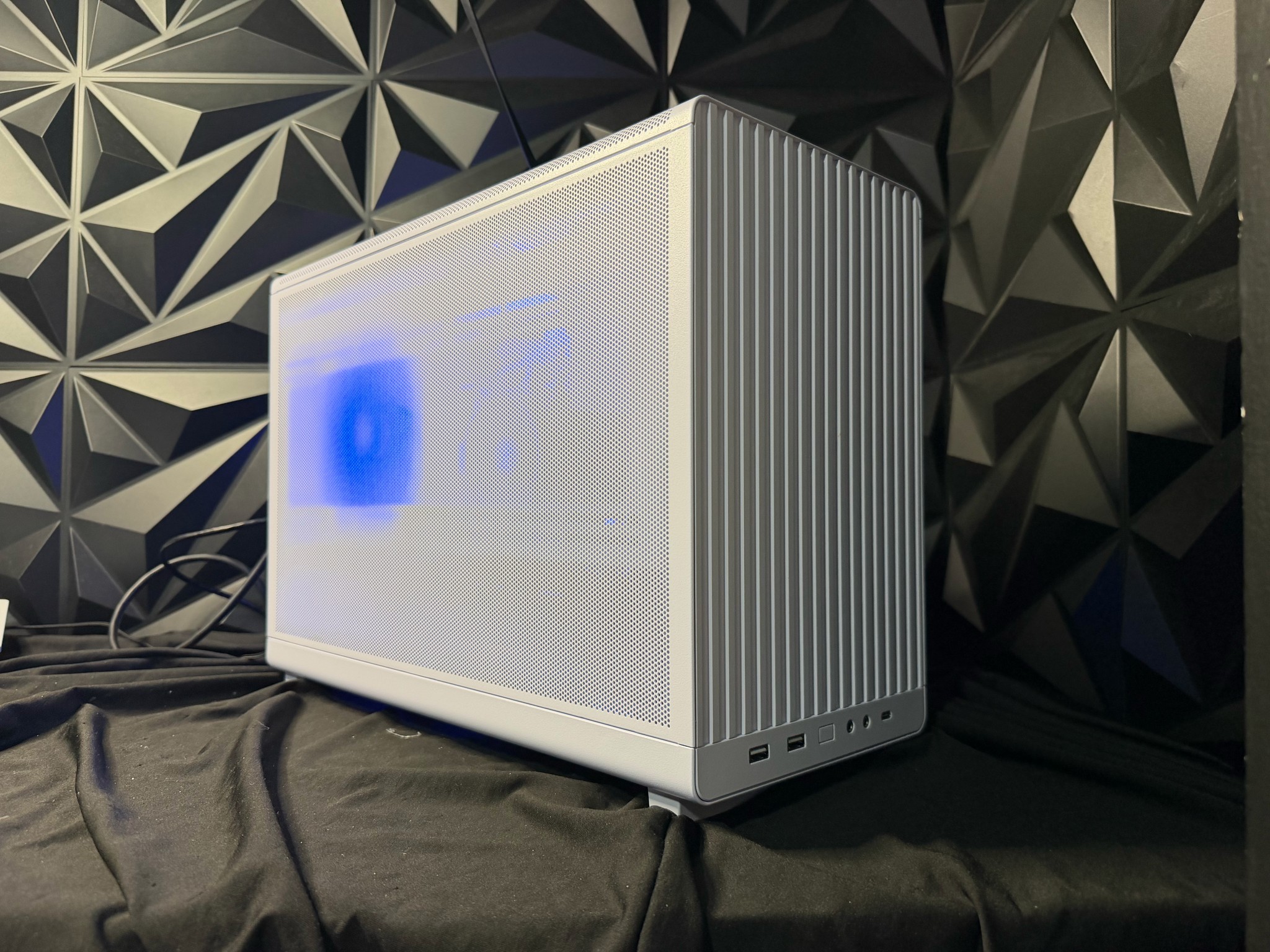 ❄️🎮 ICE GAMER 5590XT 🎮❄️ Ryzen 5 5500| RX 9060XT| 16 GB DDR4| 1.25 TB NVMe| 650W PSU