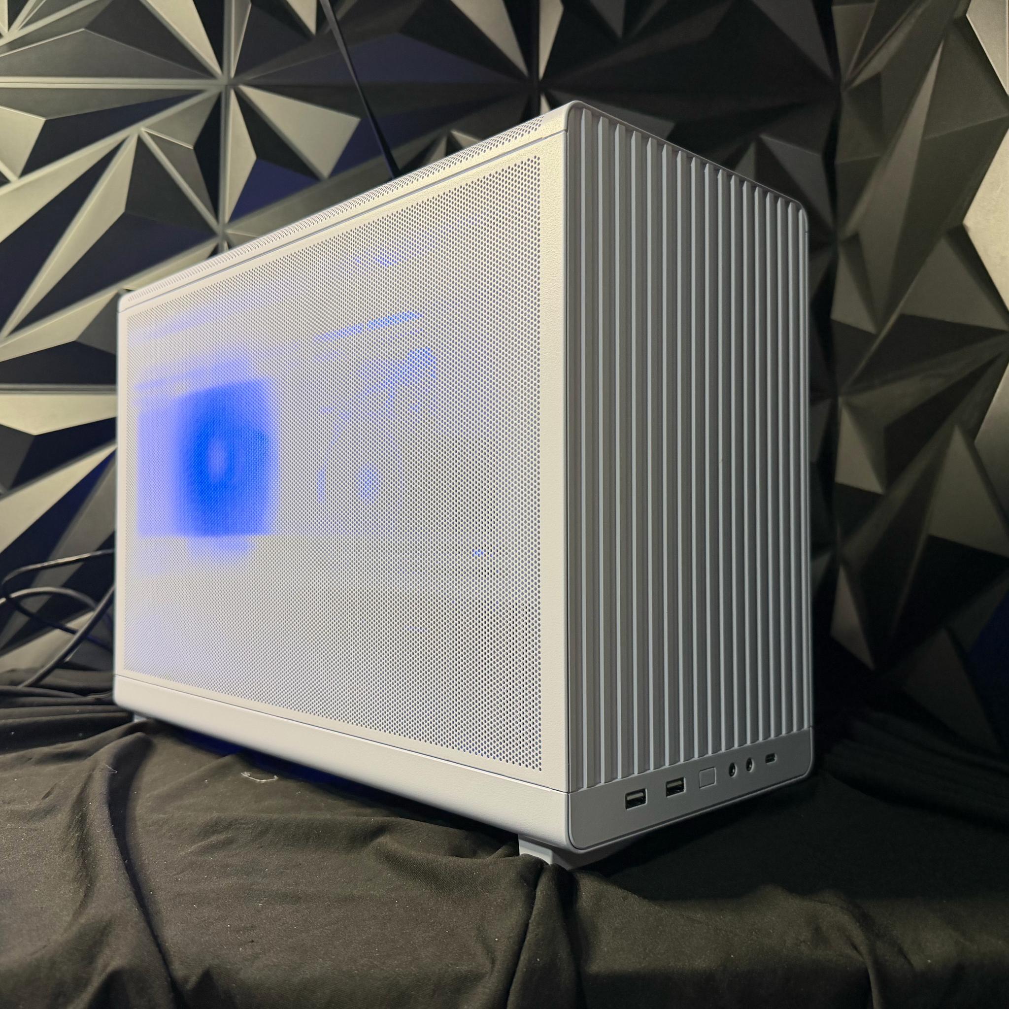 ❄️🎮 ICE GAMER 5590XT 🎮❄️ Ryzen 5 5500| RX 9060XT| 16 GB DDR4| 1.25 TB NVMe| 650W PSU