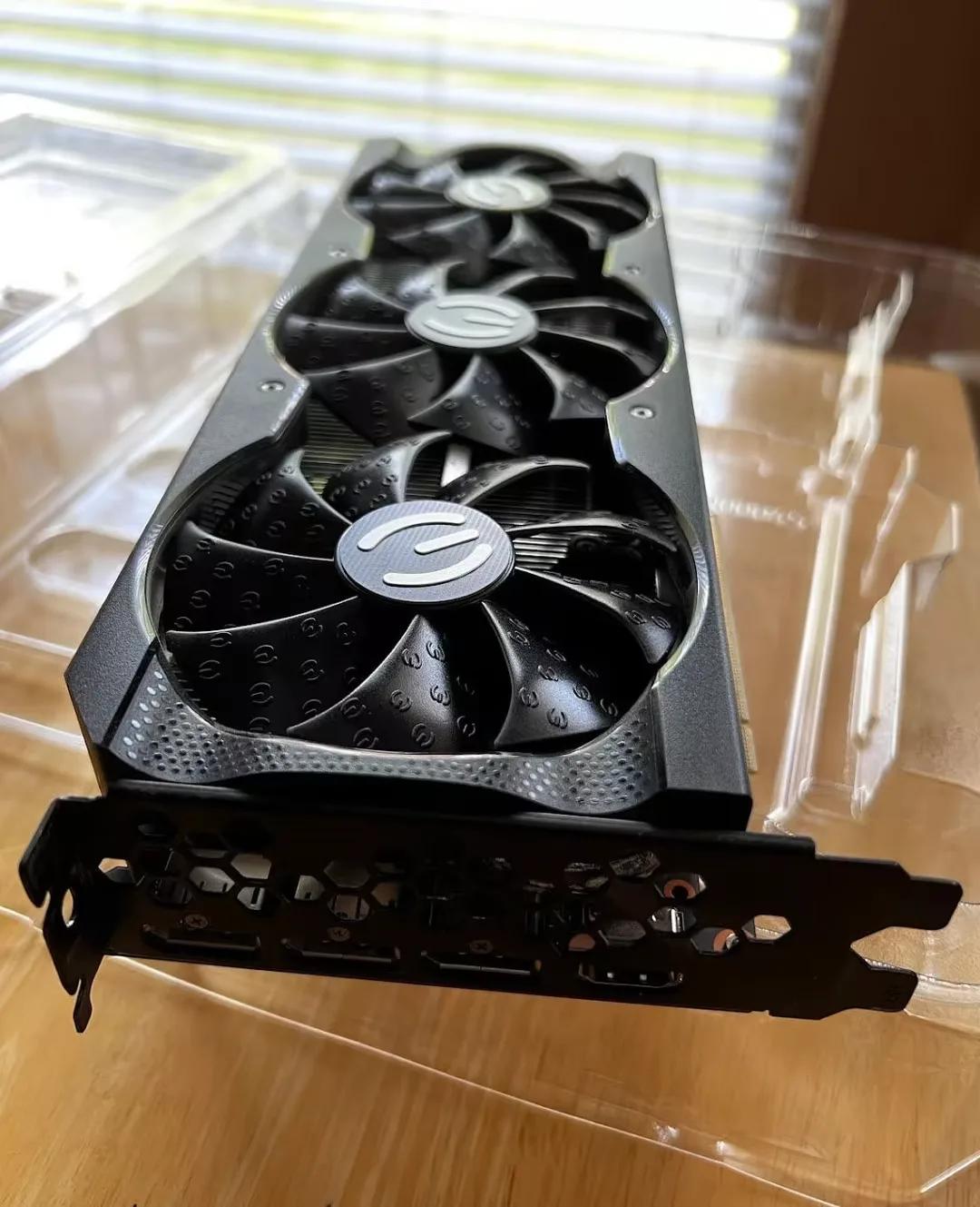 EVGA RTX 3090 XC3 ULTRA