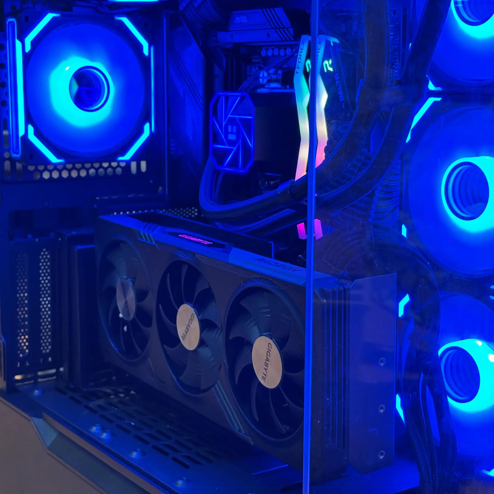 🌊 Riptide V2| R7 7700X, RX7700XT, 32GB DDR5, 2TB M.2 SSD, WIFI, LIQUID COOLED