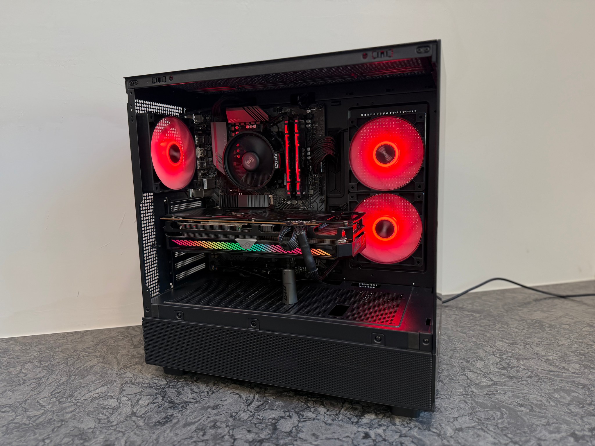 Custom 1440p Gaming Machine | Ryzen 5 | RX 6700XT | 16GB RAM|