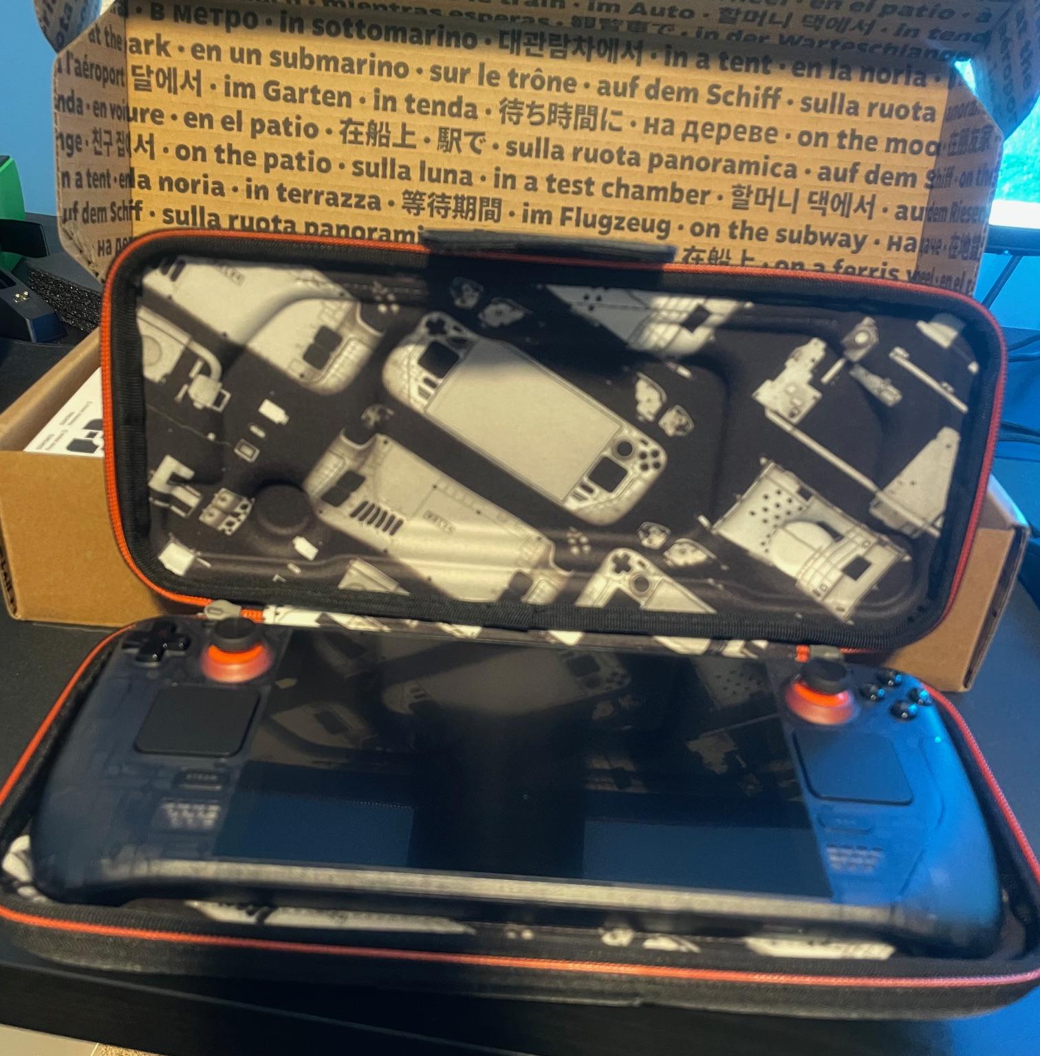 Steam Deck Limited Edition Transparent OLED 1TB
