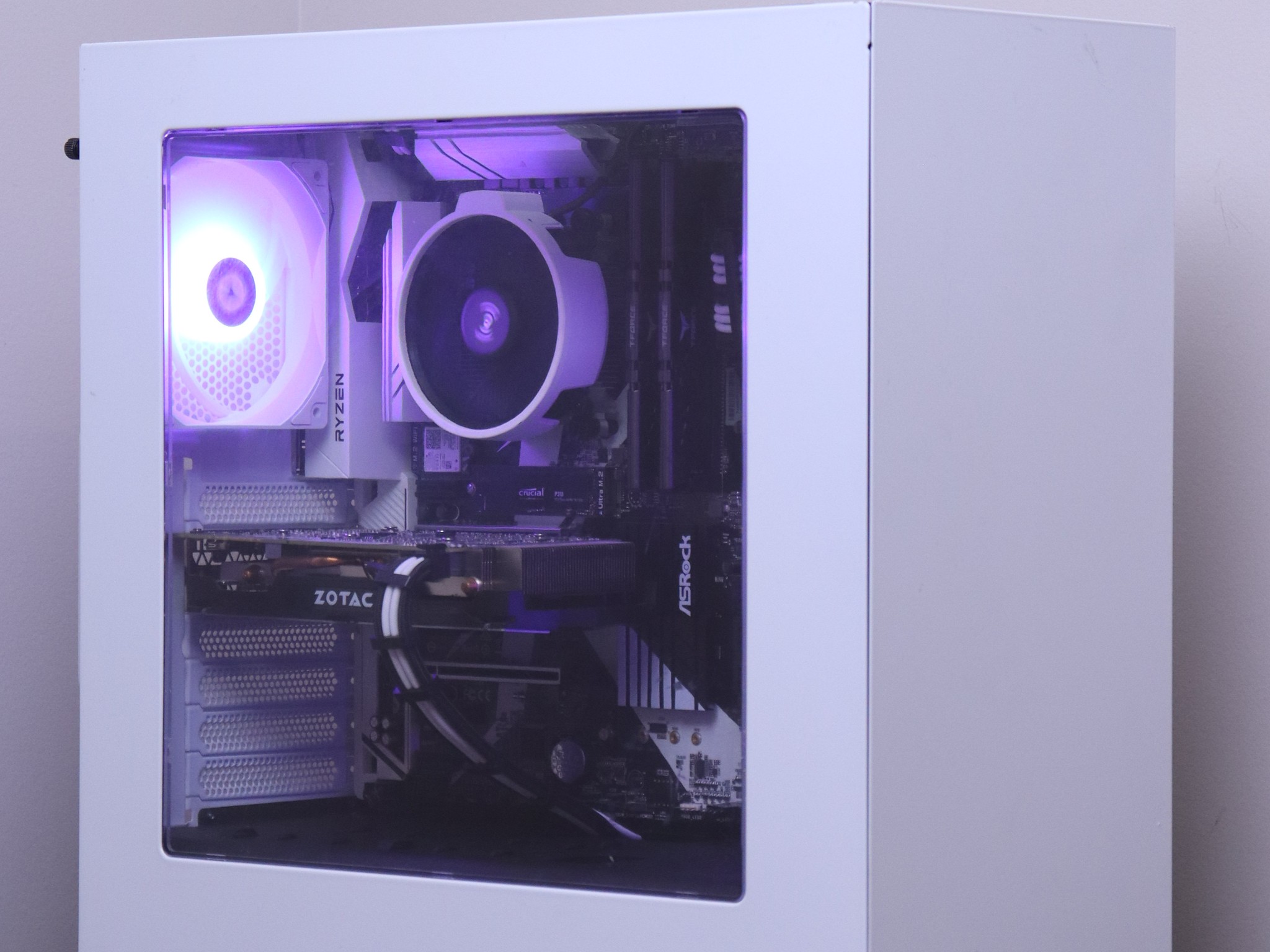 Black and White NVIDIA Gaming PC