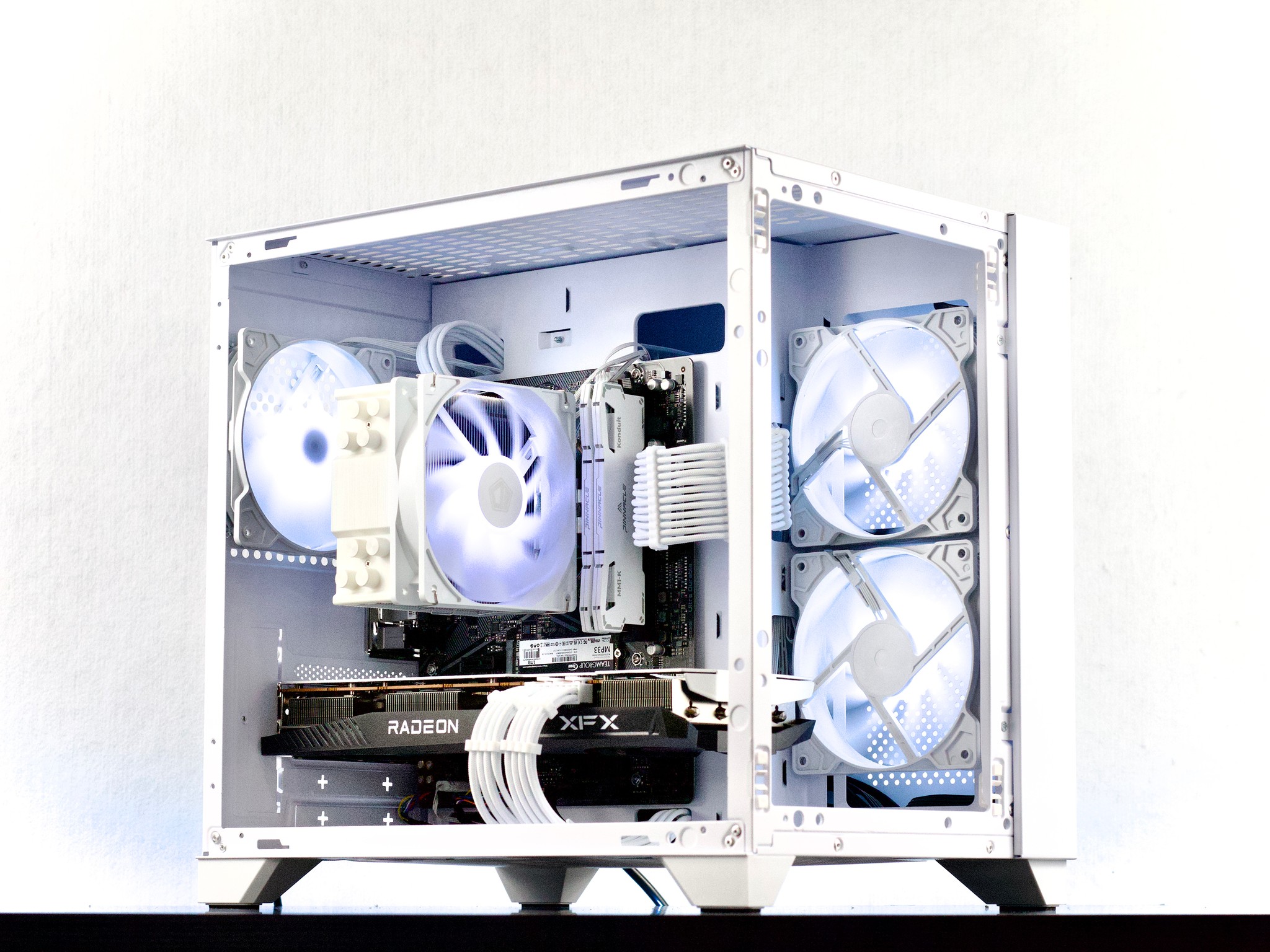 🐻‍❄️🤍☃️ Gaming PC - RX 6700 10G ❄️ Ryzen 5 3600 ❄️ 16GB DDR4 ❄️ 1TB NVMe SSD
