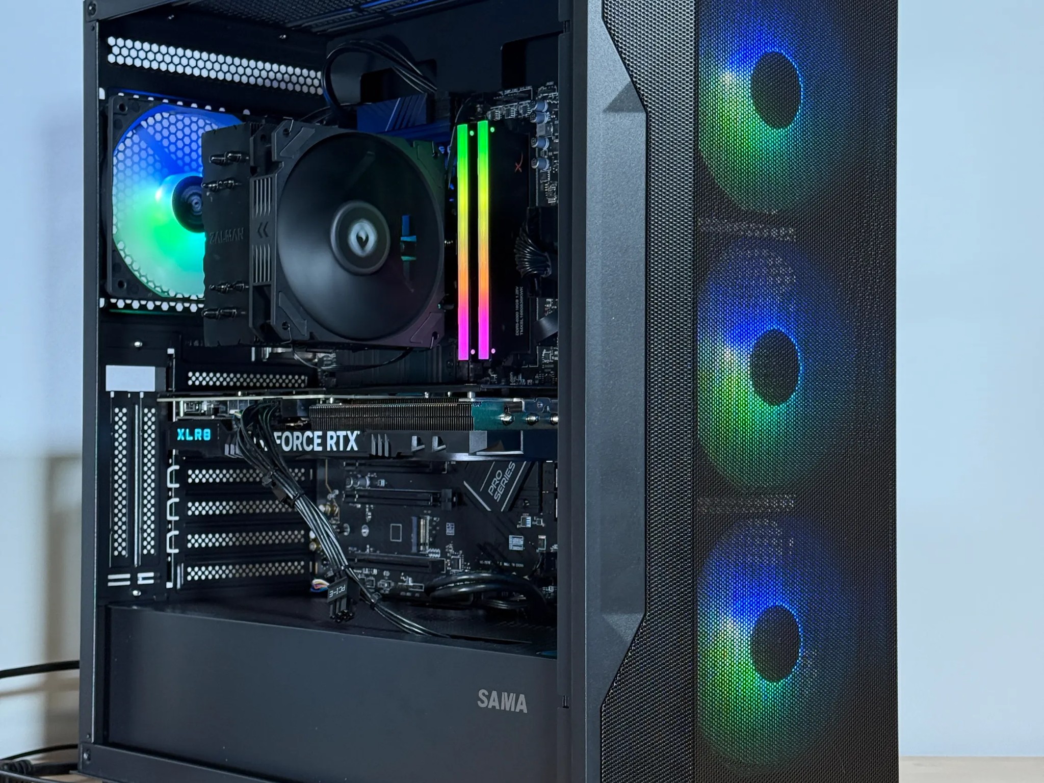 RTX 4070 Ryzen 5 7600X Gaming PC