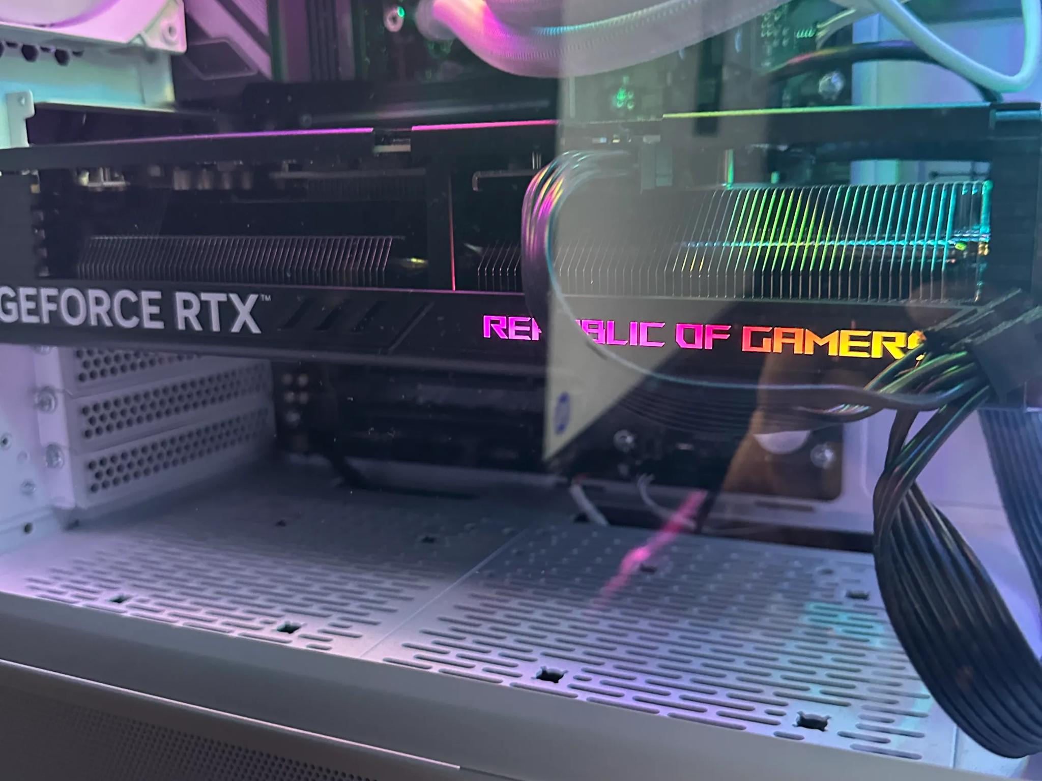 4060 Ti ROG Version 8 Gigs OC Version