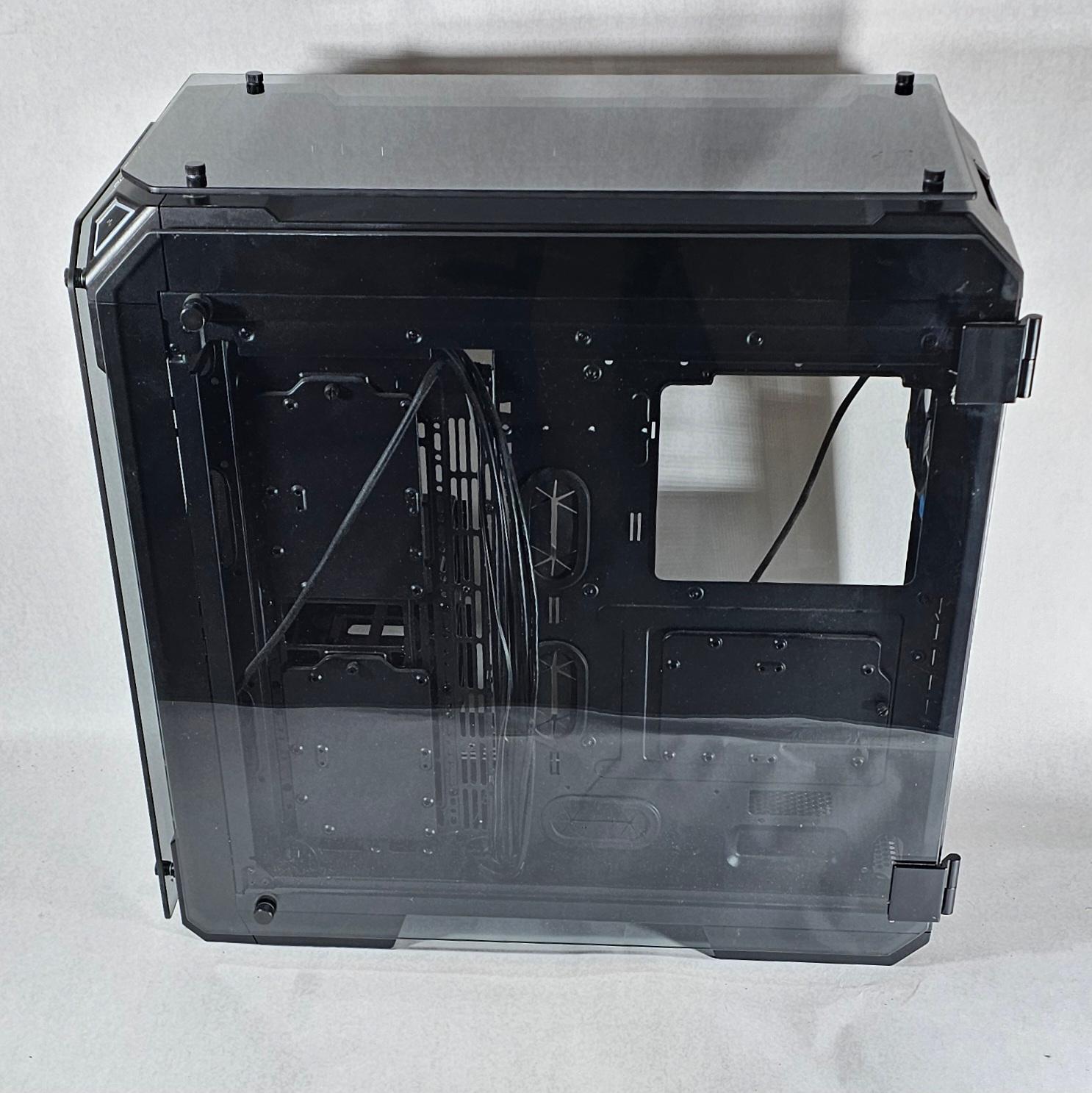 Thermaltake View 71 Tempered Glass Edition Full-Tower PC Case